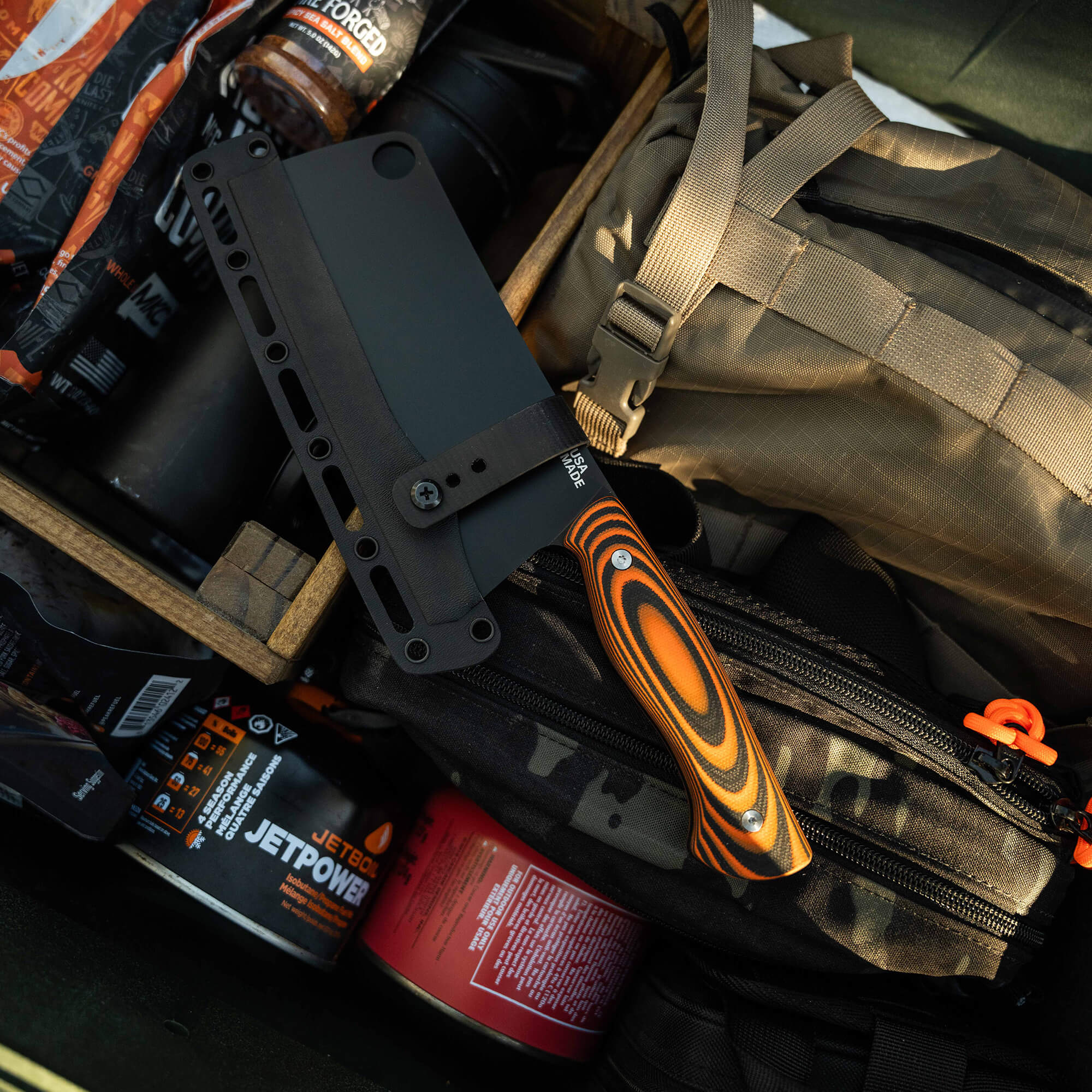 CATTLEMEN CLEAVER 2.0 - ORANGE & BLACK