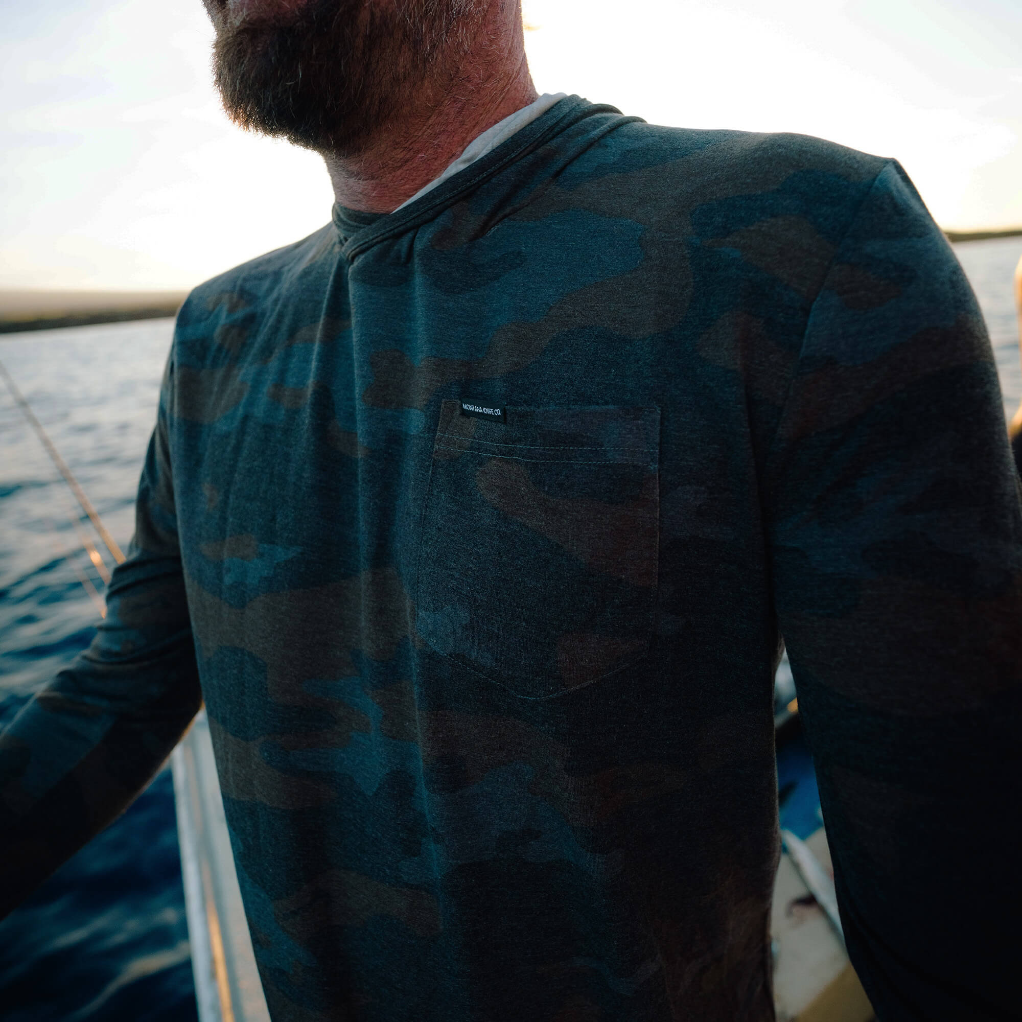 RIMROCK LIGHTWEIGHT HOODIE - DARK WOODLAND CAMO