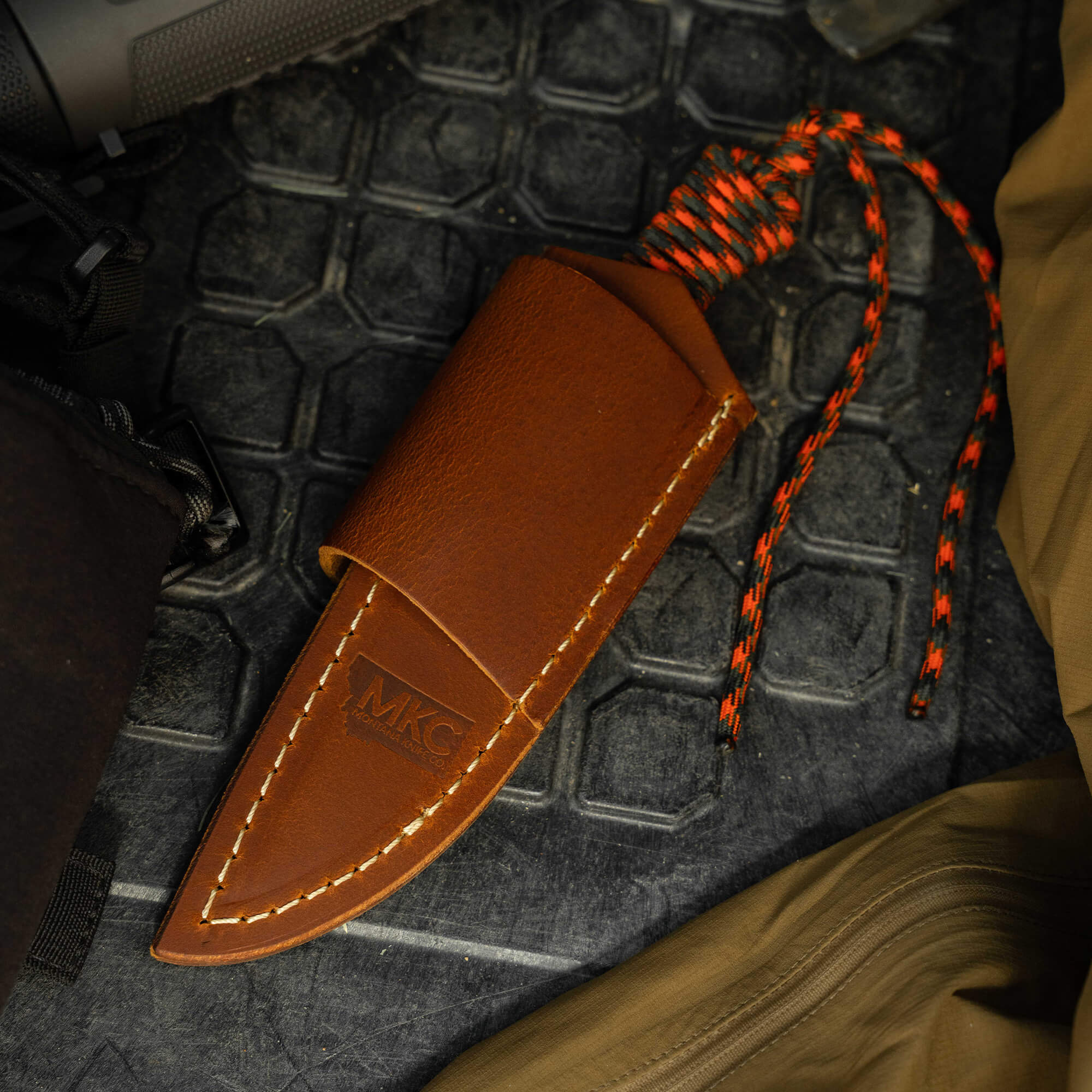 STONED GOAT 2.0 LEATHER SHEATH - HORIZONTAL BELT CARRY