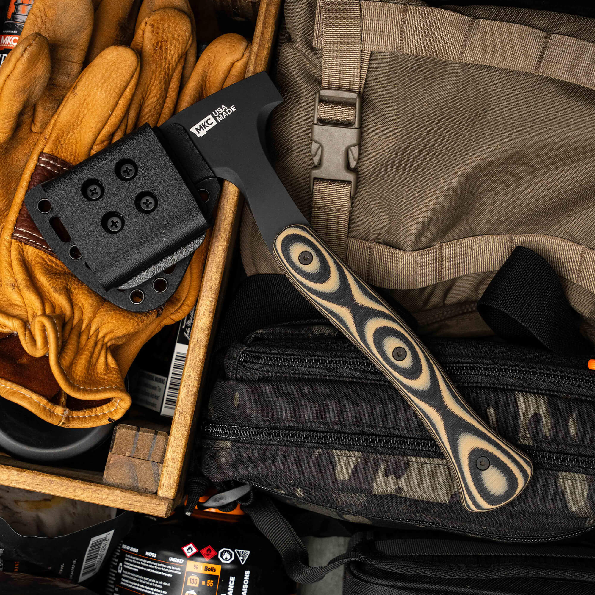 HELLGATE HATCHET - TAN & BLACK