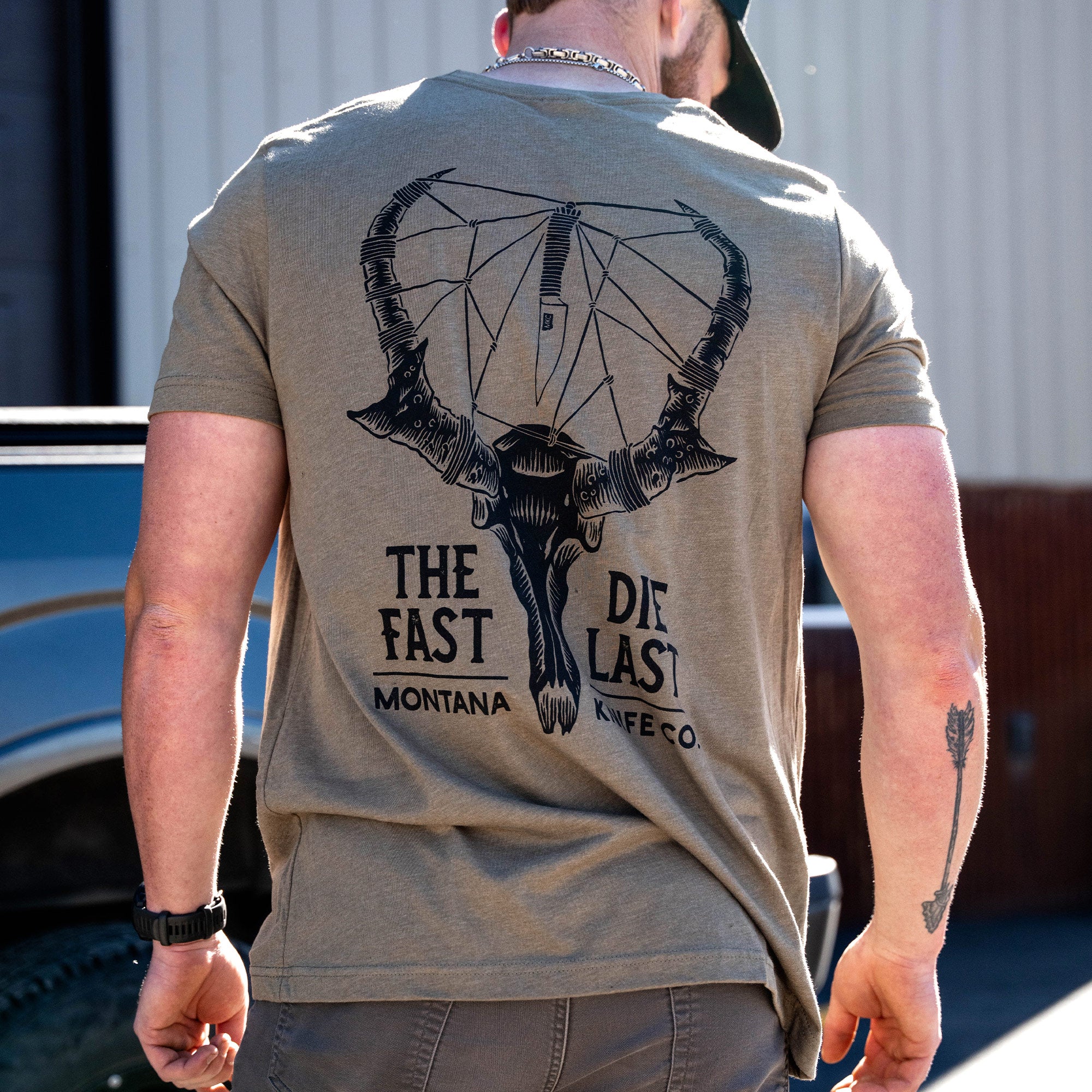 SPEEDGOAT SKULL TEE - MILITARY GREEN