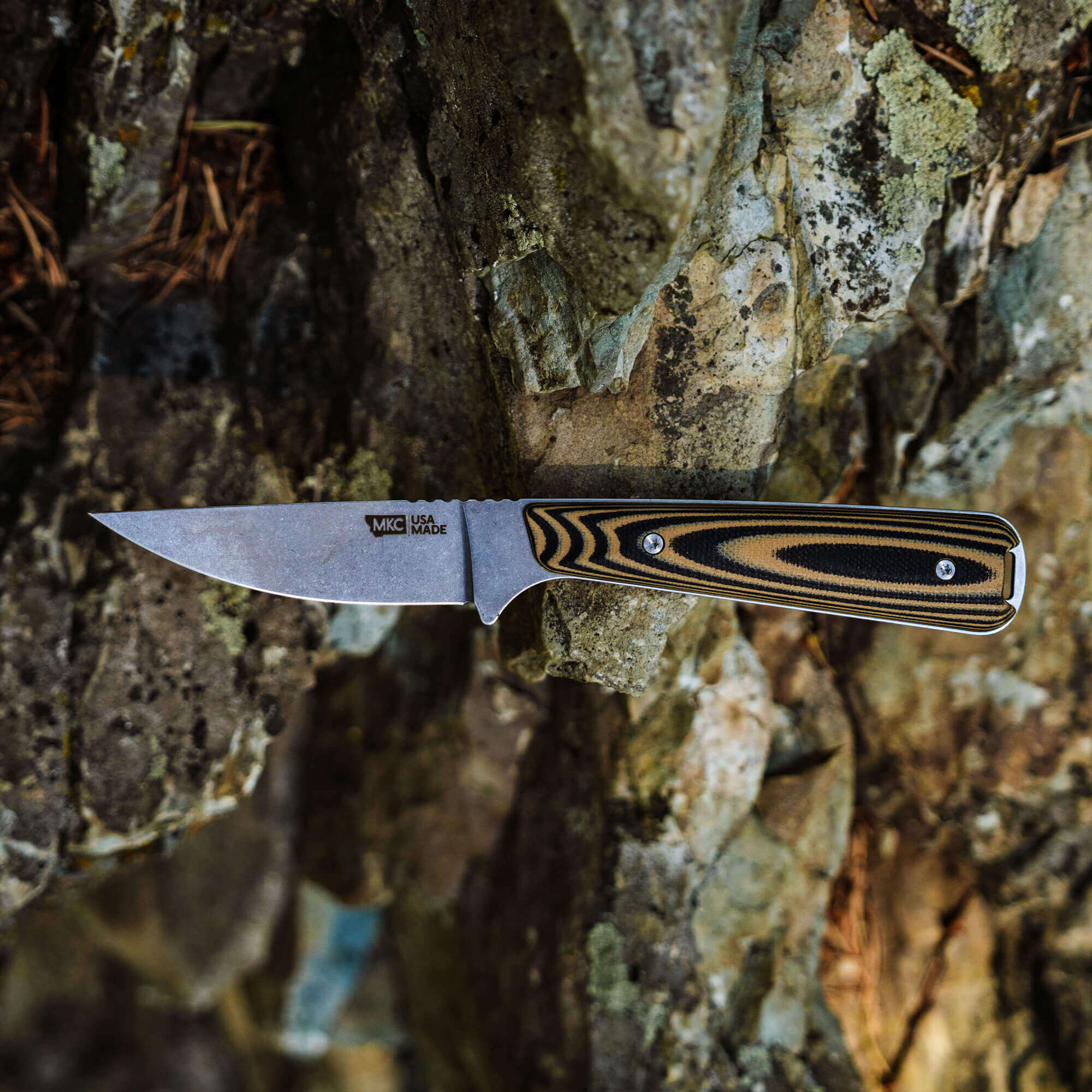 FLATTAIL - TAN & BLACK