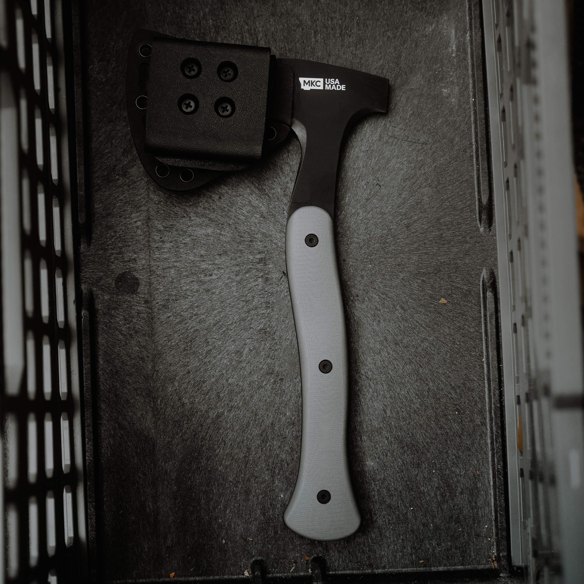 HELLGATE HATCHET - GREY
