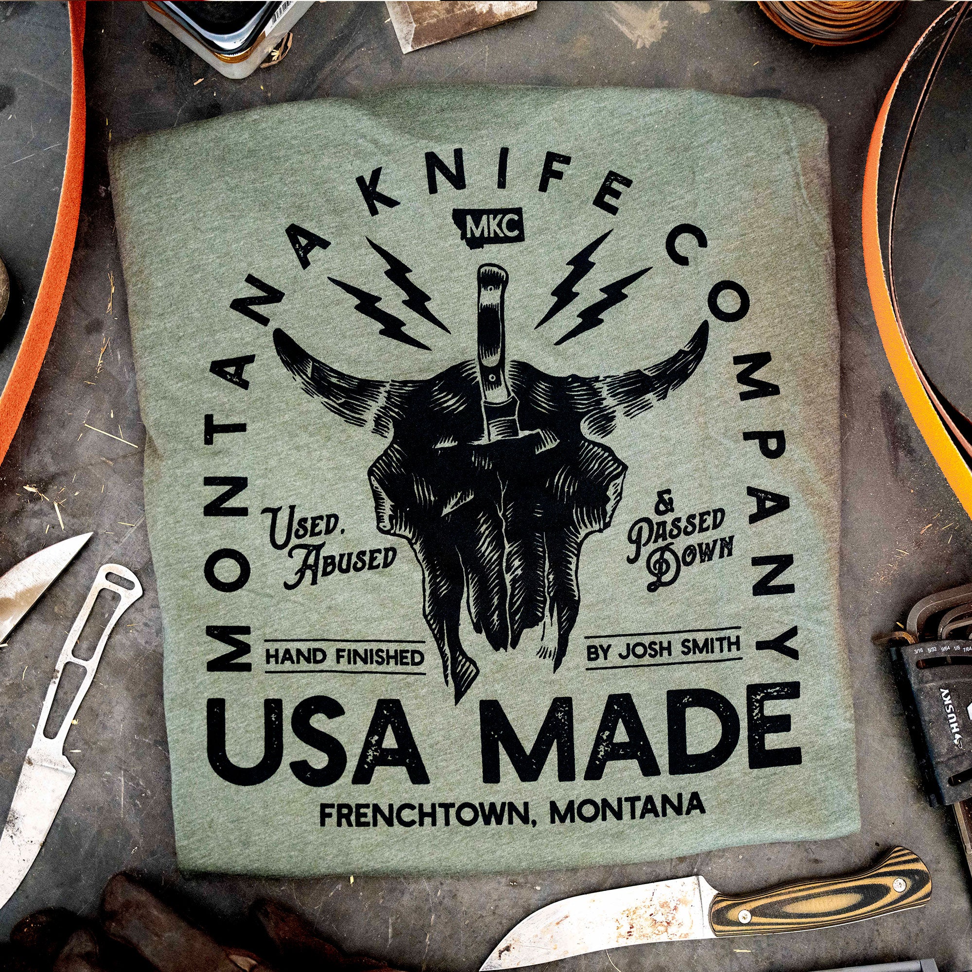 MKC BISON SKULL TEE - MILITARY GREEN