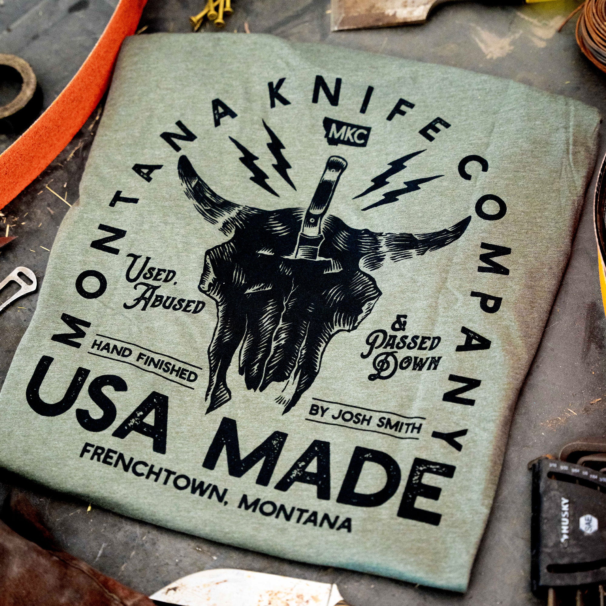 MKC BISON SKULL TEE - MILITARY GREEN