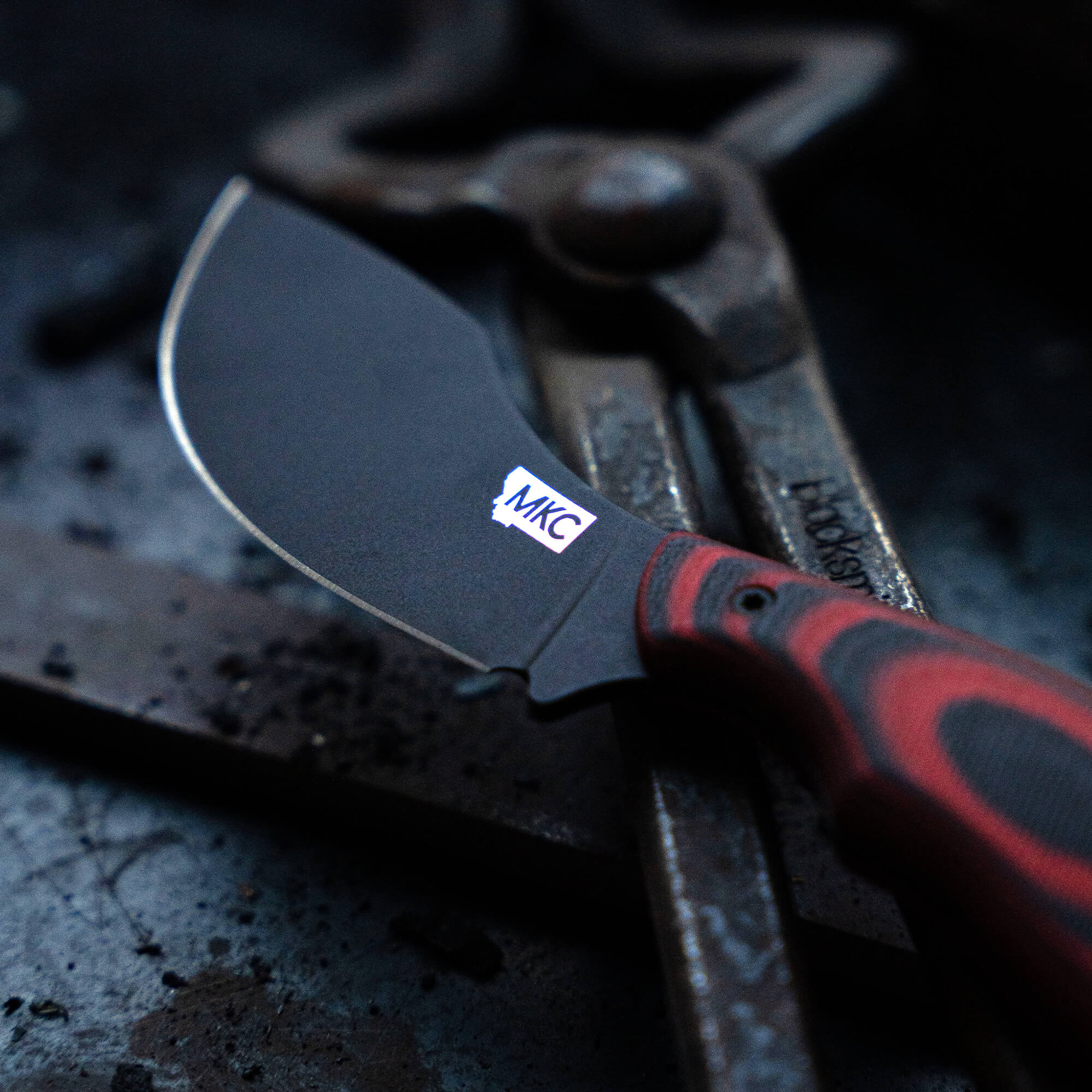 PACKOUT SKINNER PVD - KEEP HAMMERING EDITION - RED & BLACK