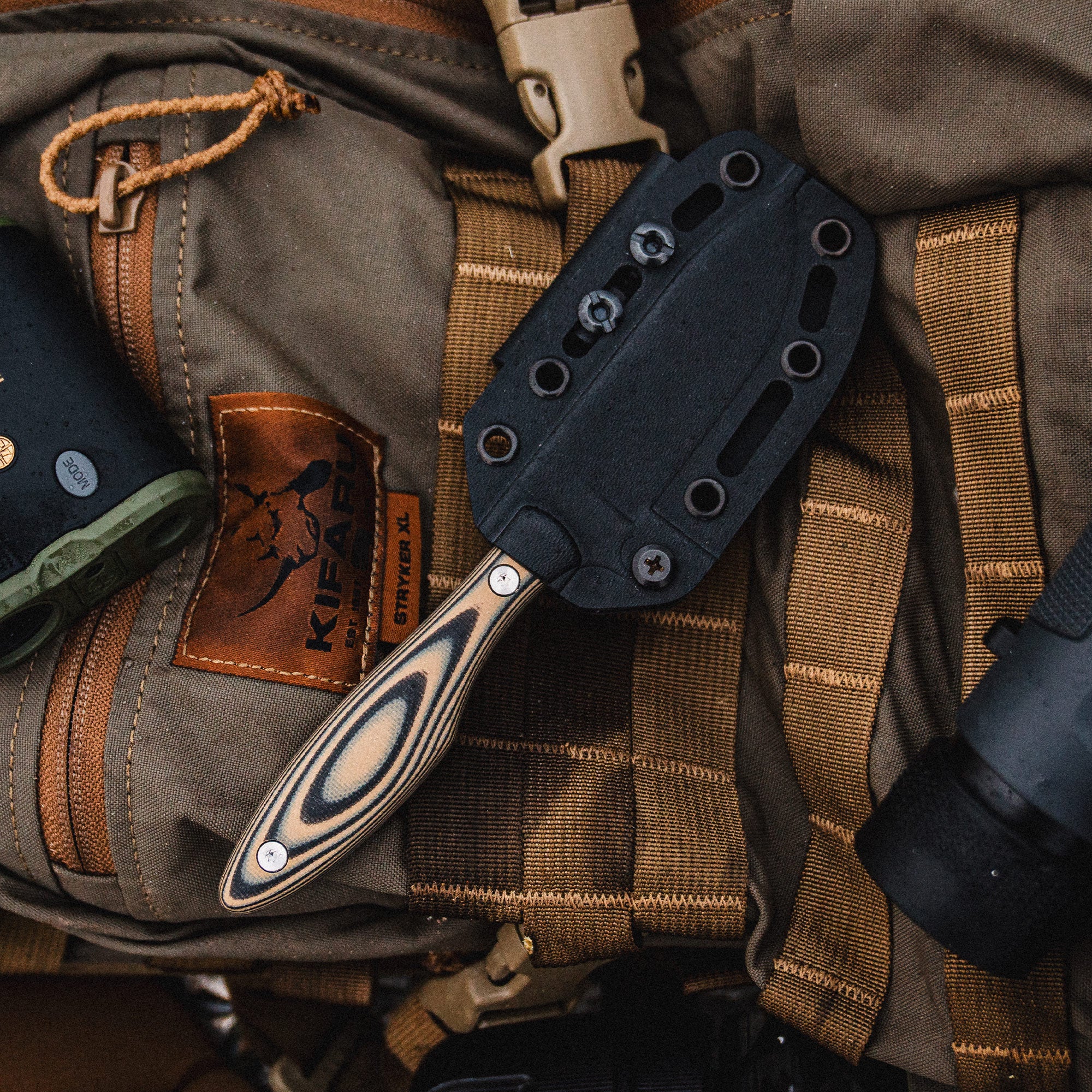 JACKSTONE - TAN AND BLACK