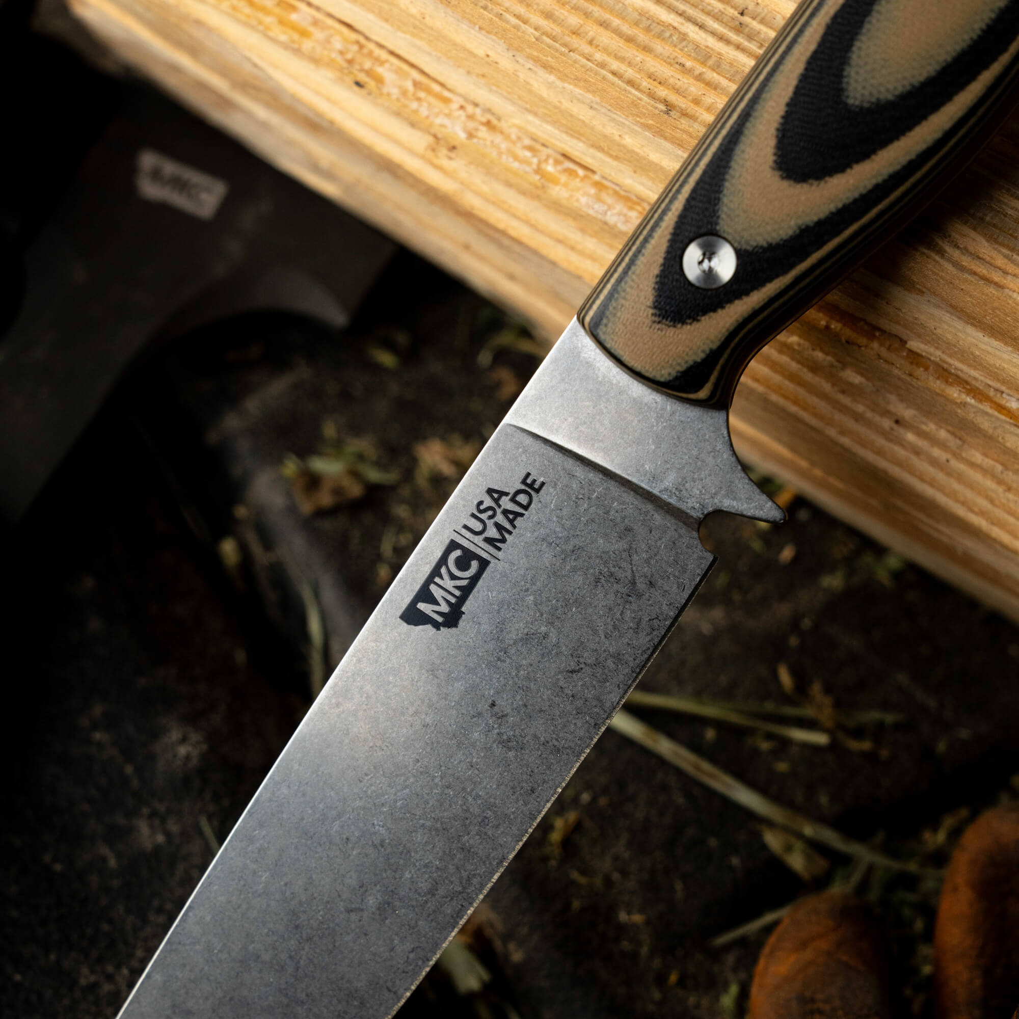 MAGNACUT SUPER CUB - DROP POINT HUNTER - TAN & BLACK