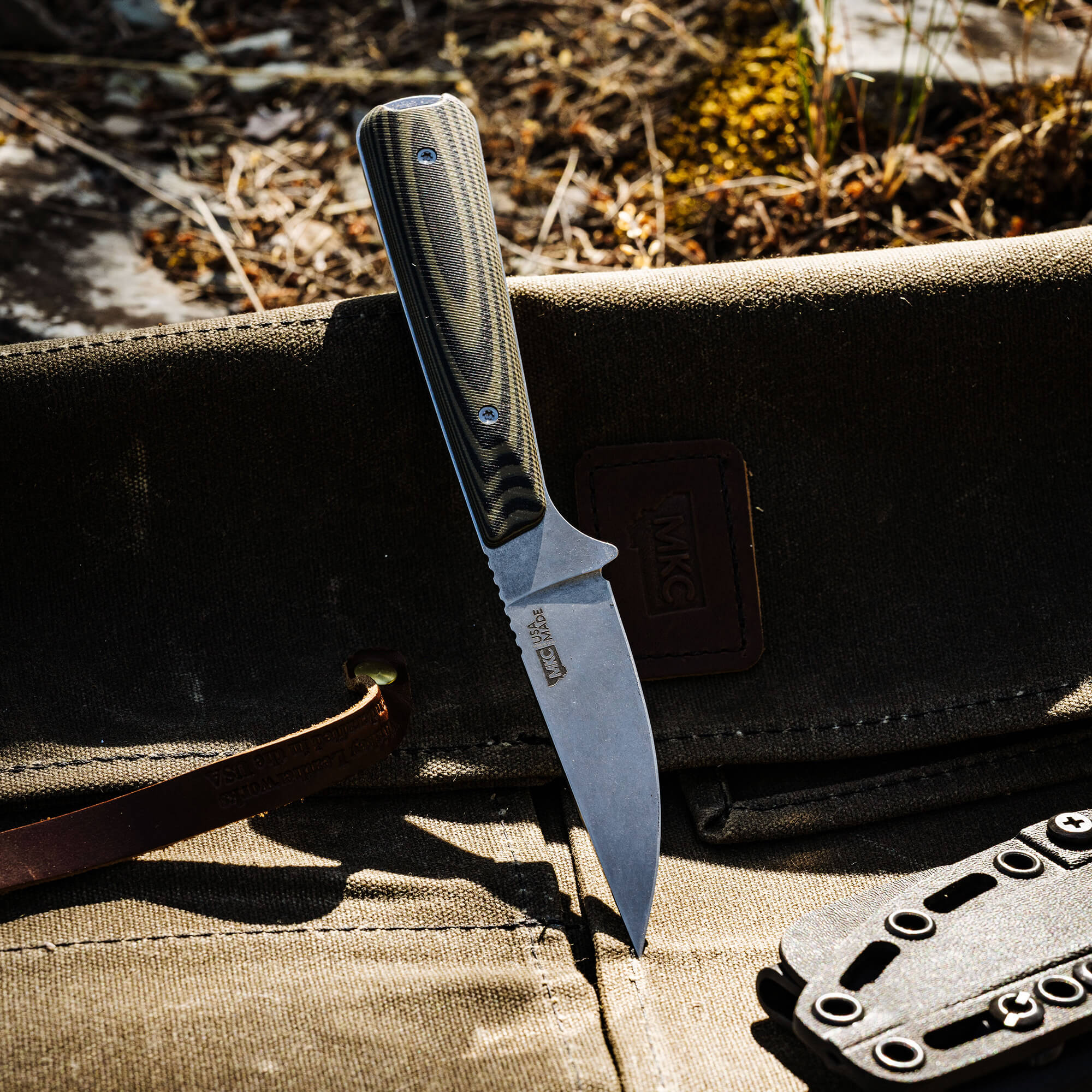 FLATTAIL - GREEN & BLACK