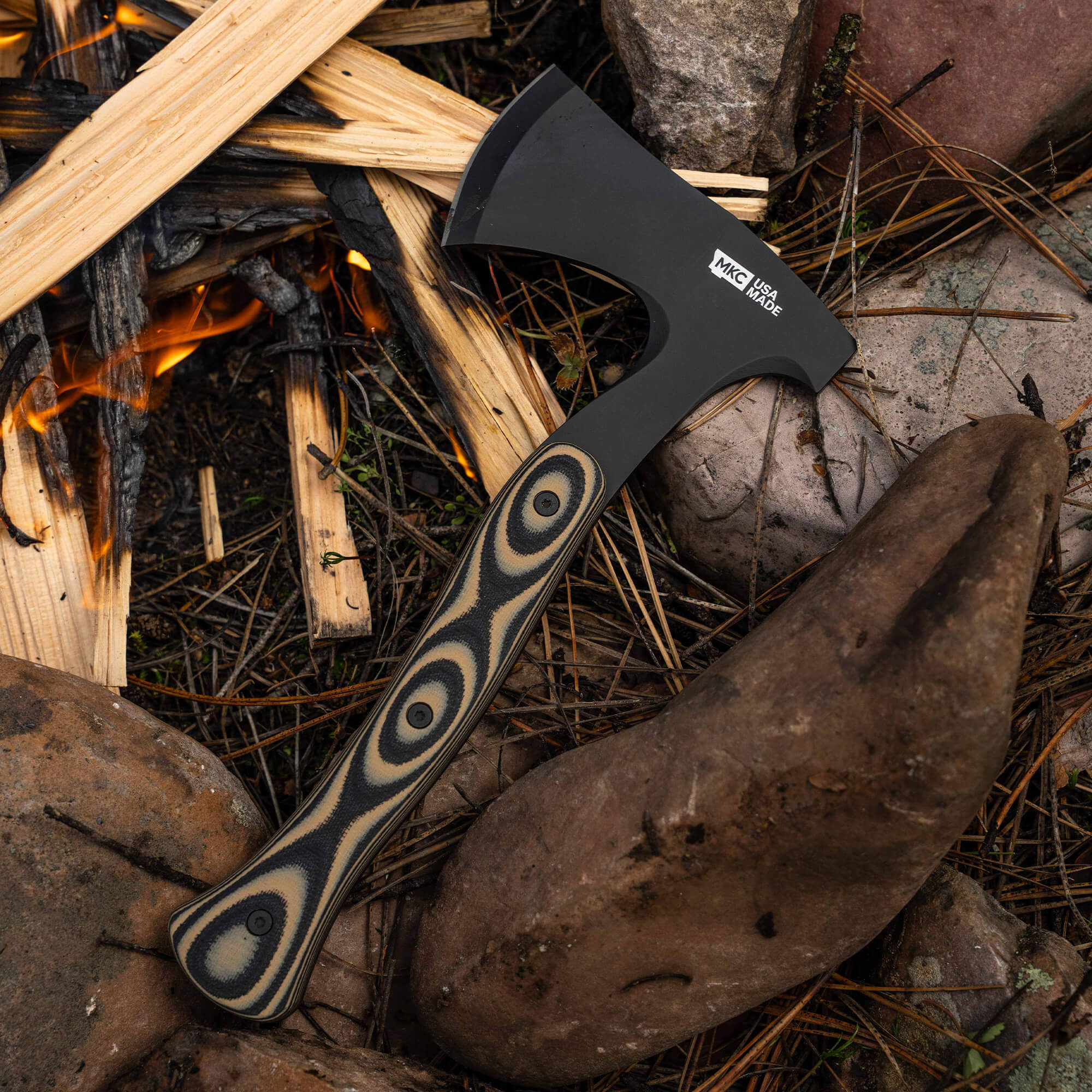 HELLGATE HATCHET - TAN & BLACK