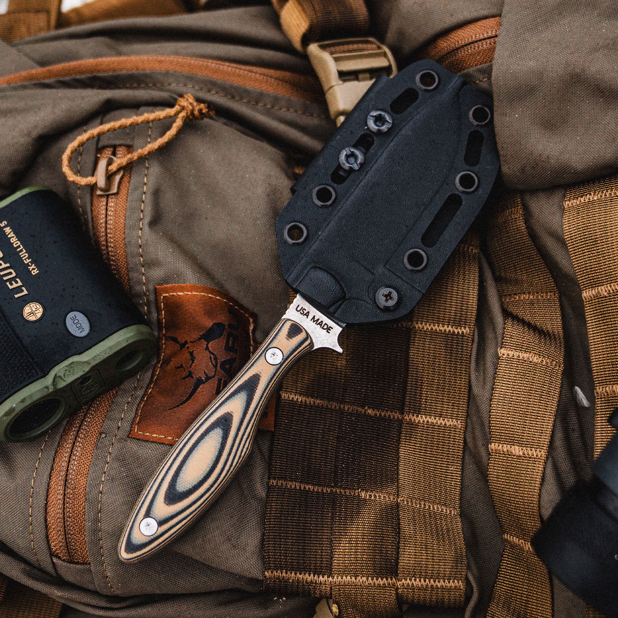 JACKSTONE - TAN AND BLACK