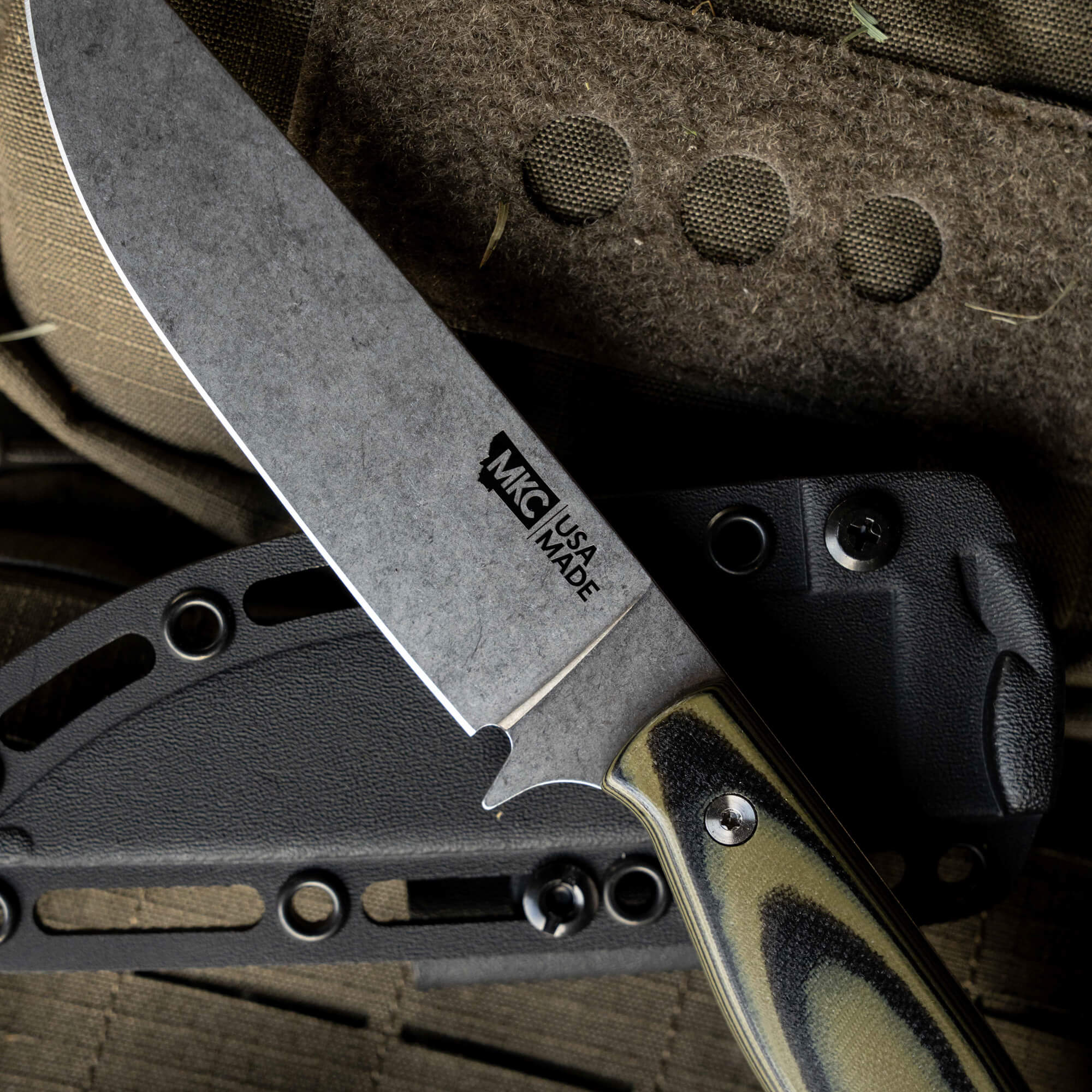 MAGNACUT SUPER CUB - DROP POINT HUNTER - GREEN & BLACK