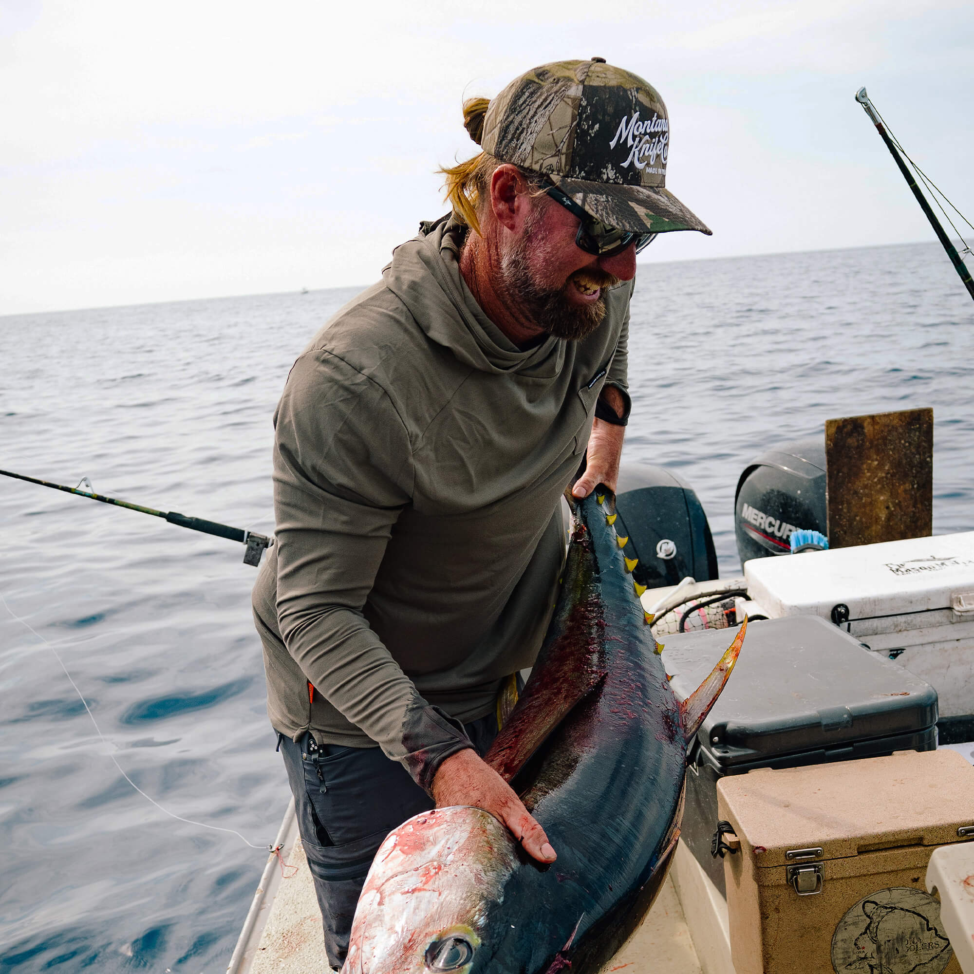 RIMROCK LIGHTWEIGHT HOODIE - OLIVE