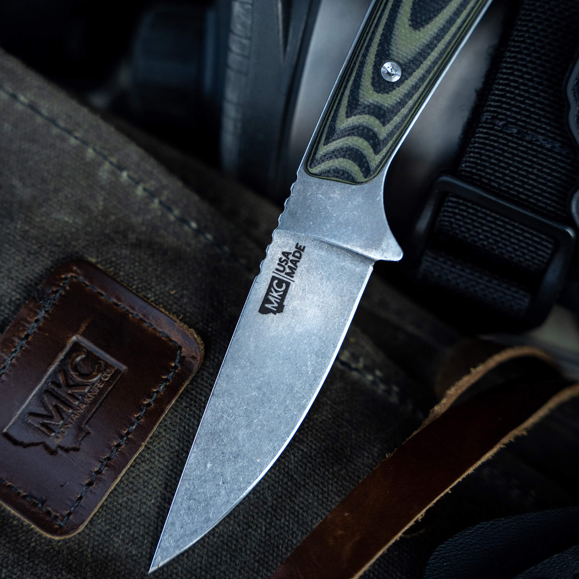 FLATTAIL - GREEN & BLACK