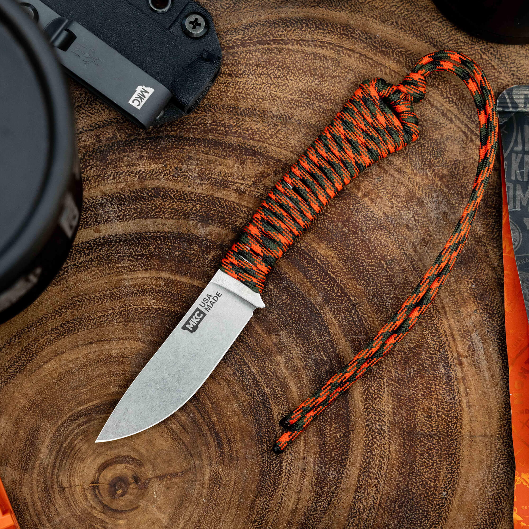 MINI STONED GOAT - ORANGE & BLACK