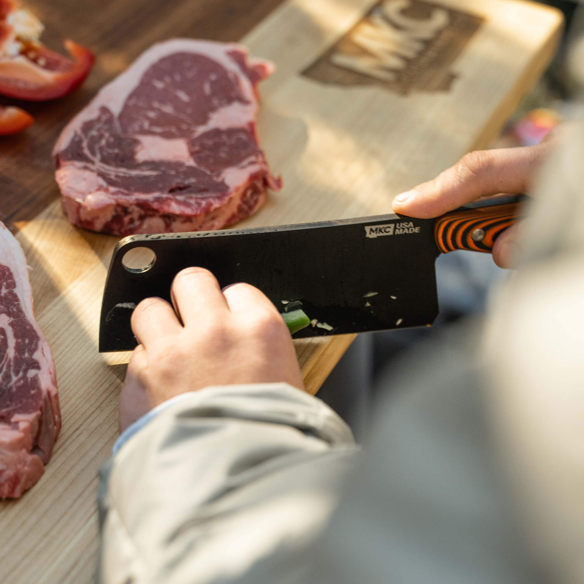 CATTLEMEN CLEAVER 2.0 - ORANGE & BLACK