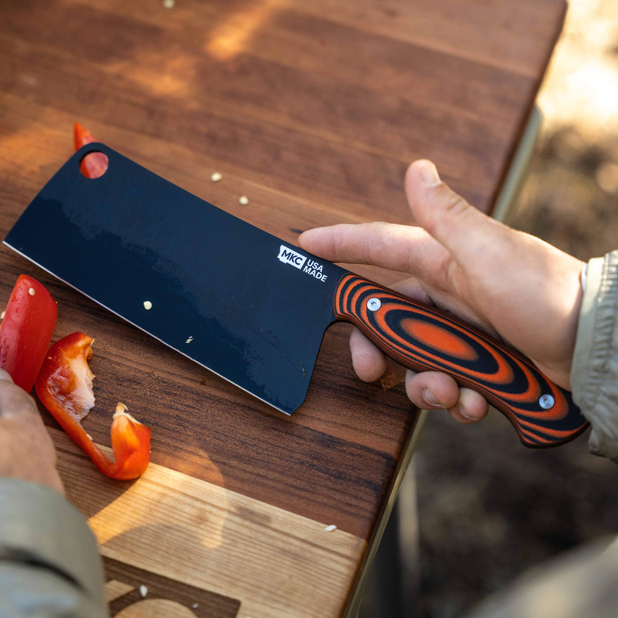 CATTLEMEN CLEAVER 2.0 - ORANGE & BLACK