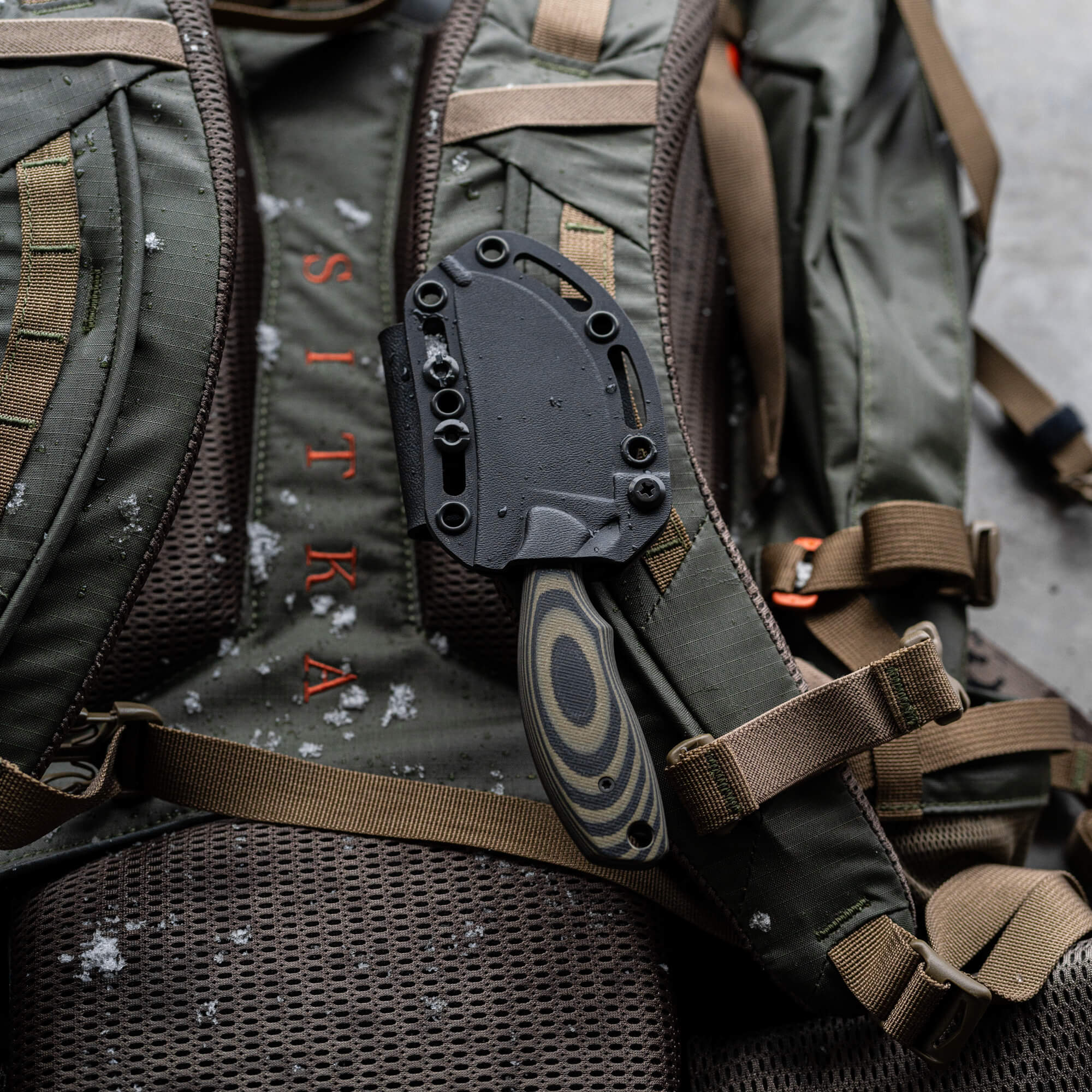 PACKOUT SKINNER - PVD - GREEN & BLACK