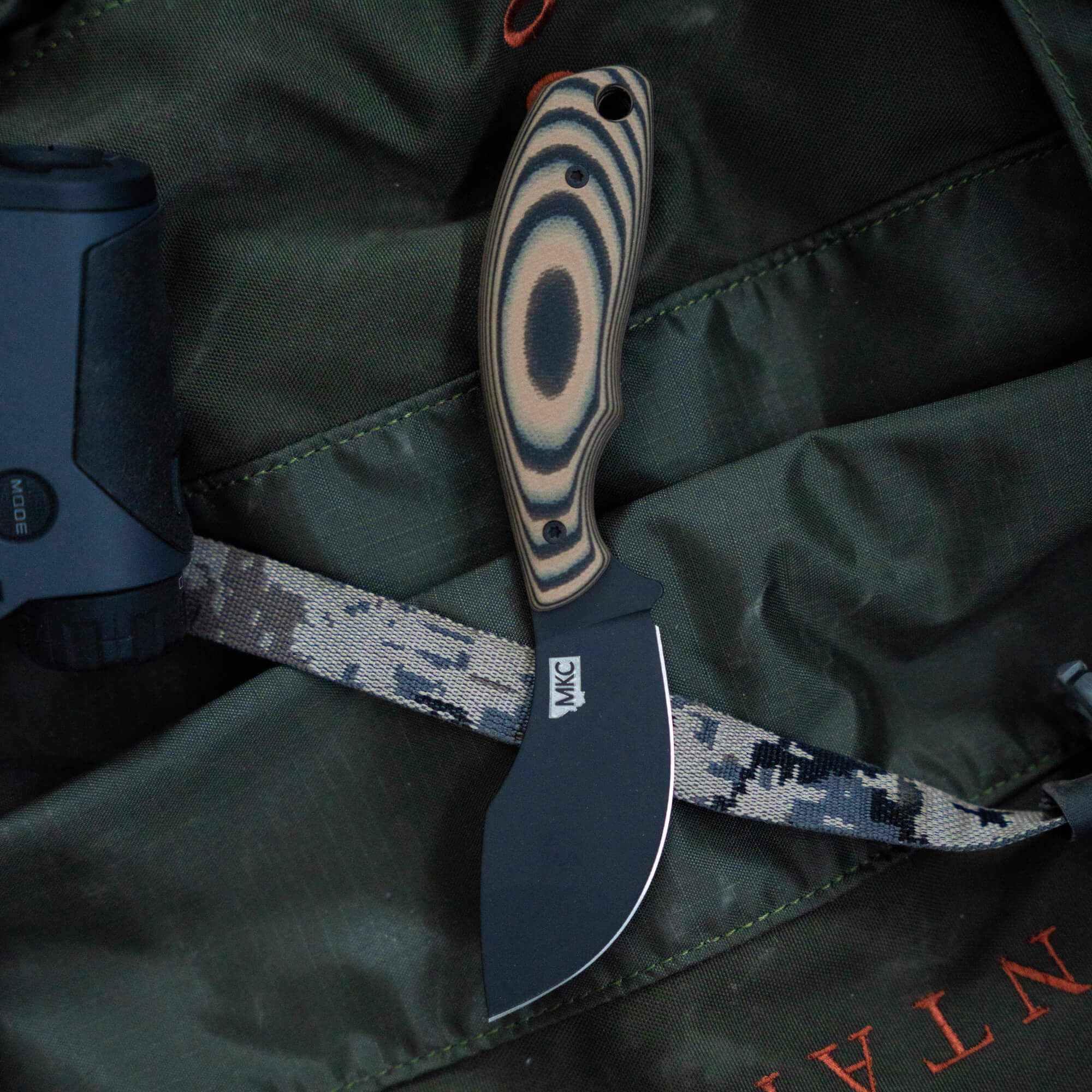 PACKOUT SKINNER - PVD - TAN & BLACK