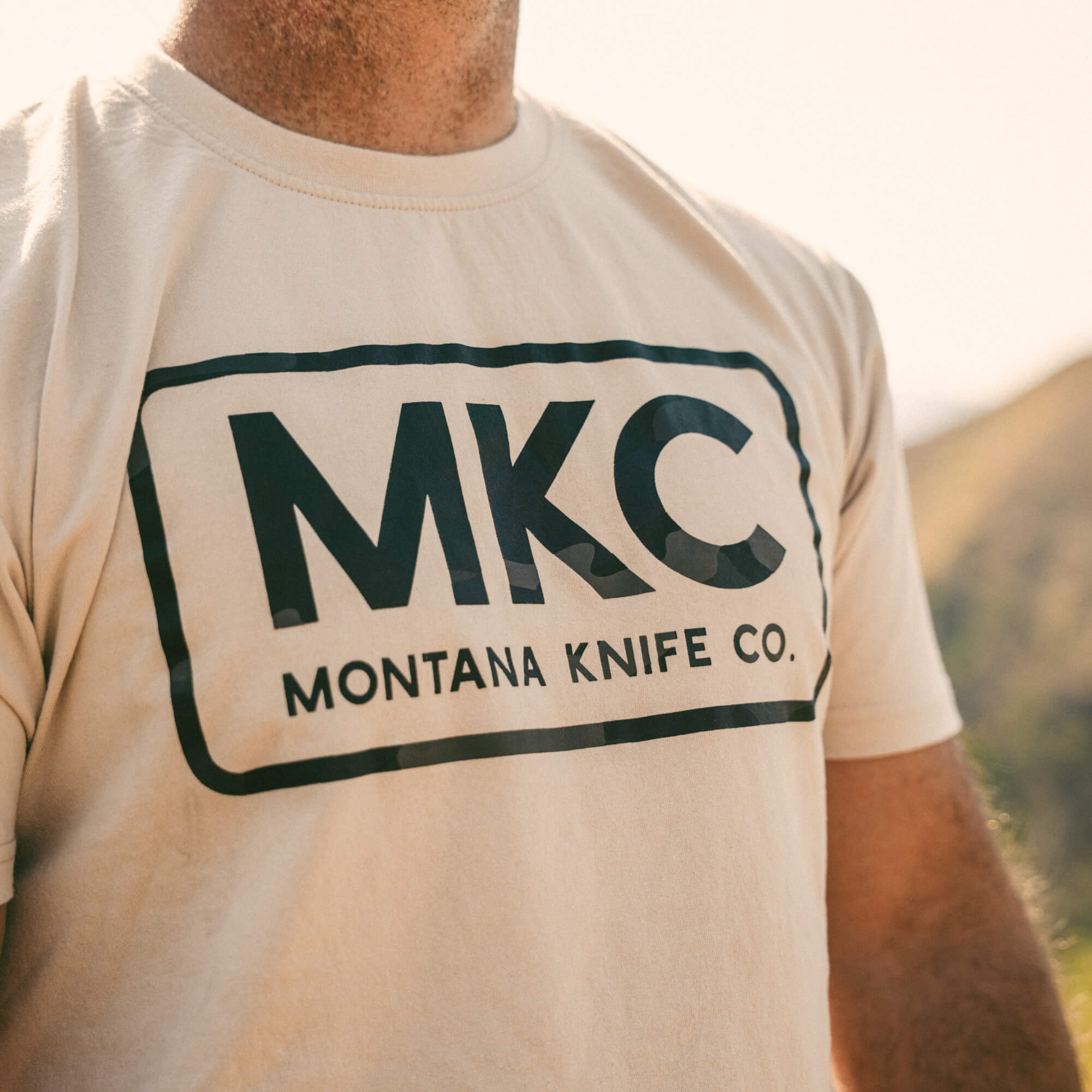 MKC LOGO TEE - BONE