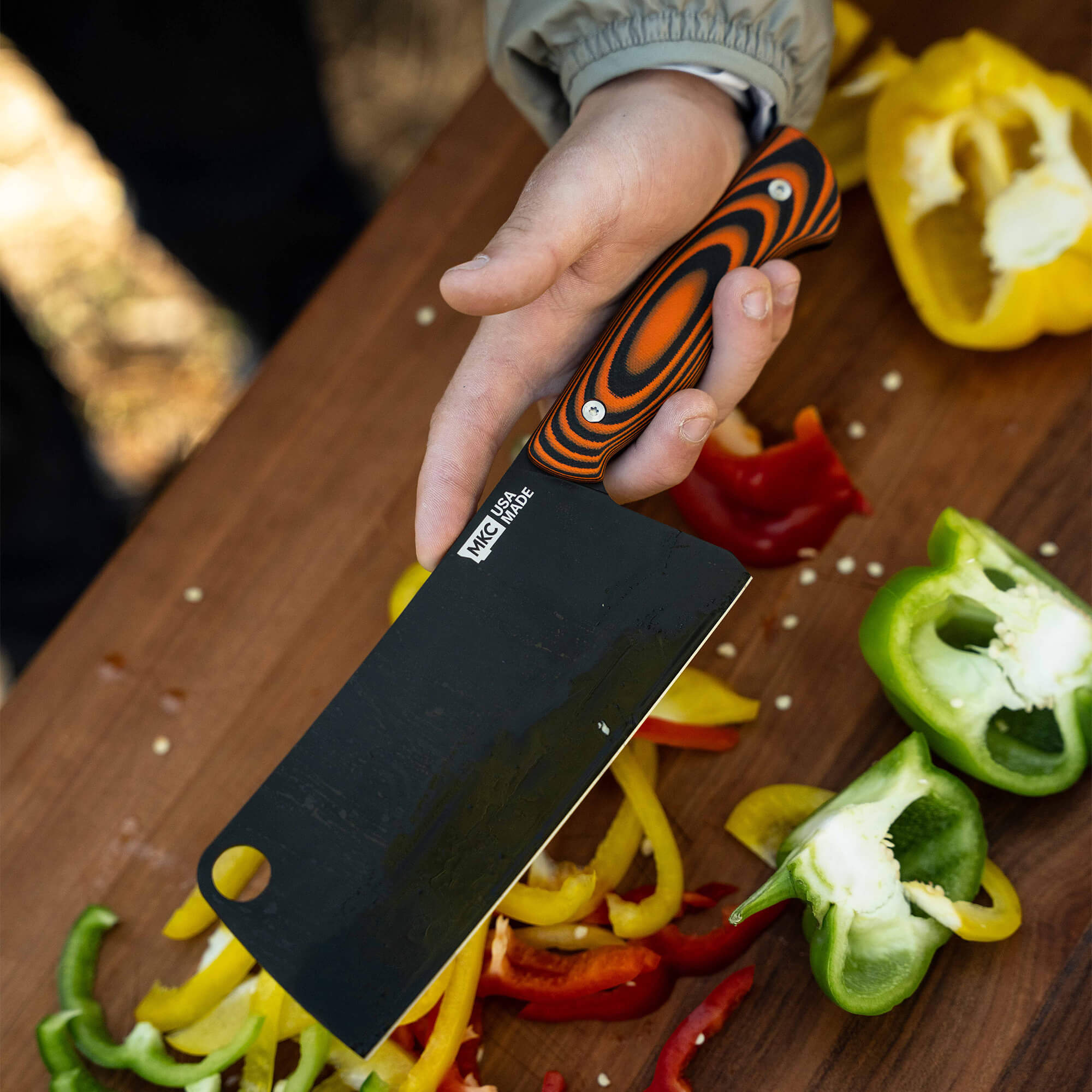 CATTLEMEN CLEAVER 2.0 - ORANGE & BLACK