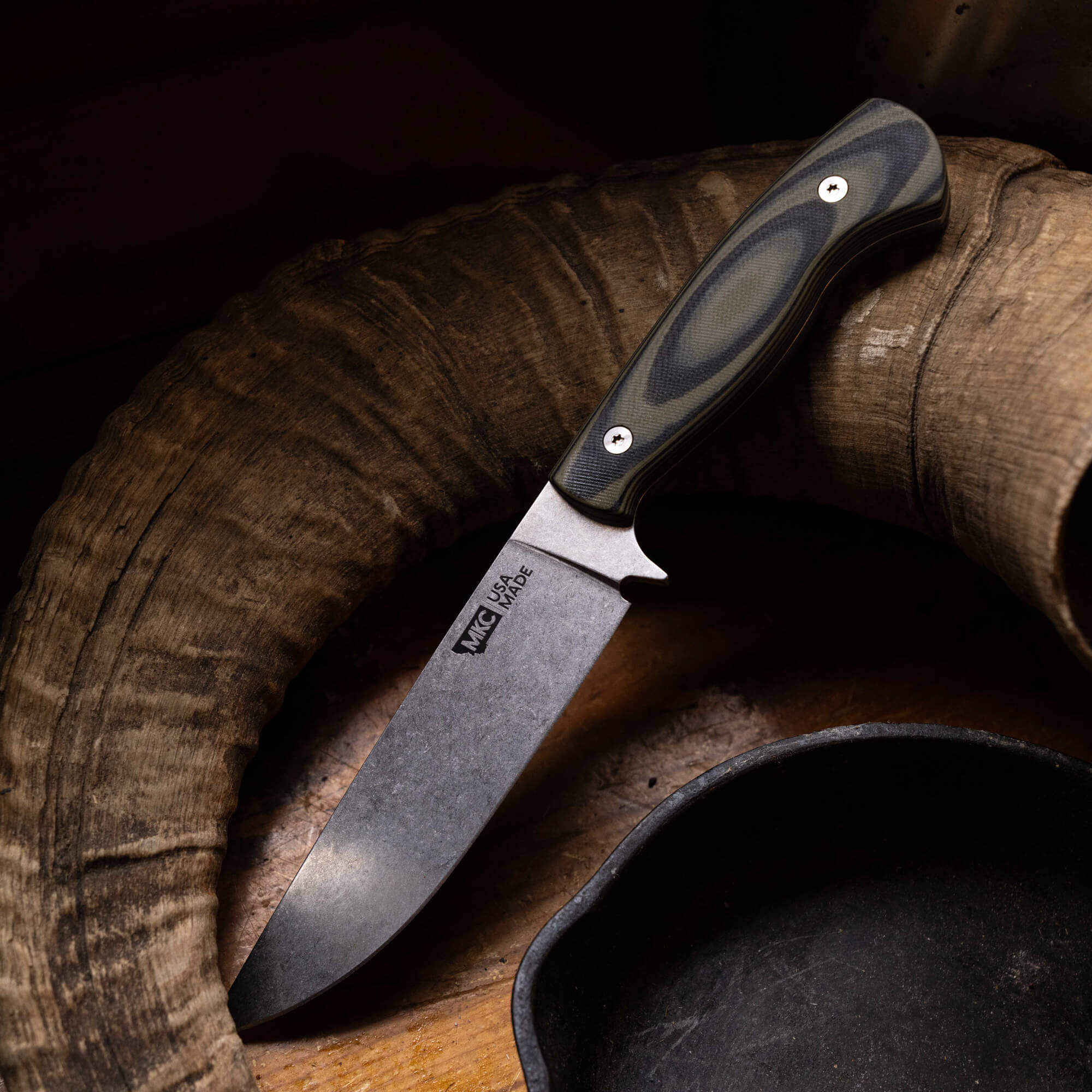 MAGNACUT SUPER CUB - DROP POINT HUNTER - GREEN & BLACK