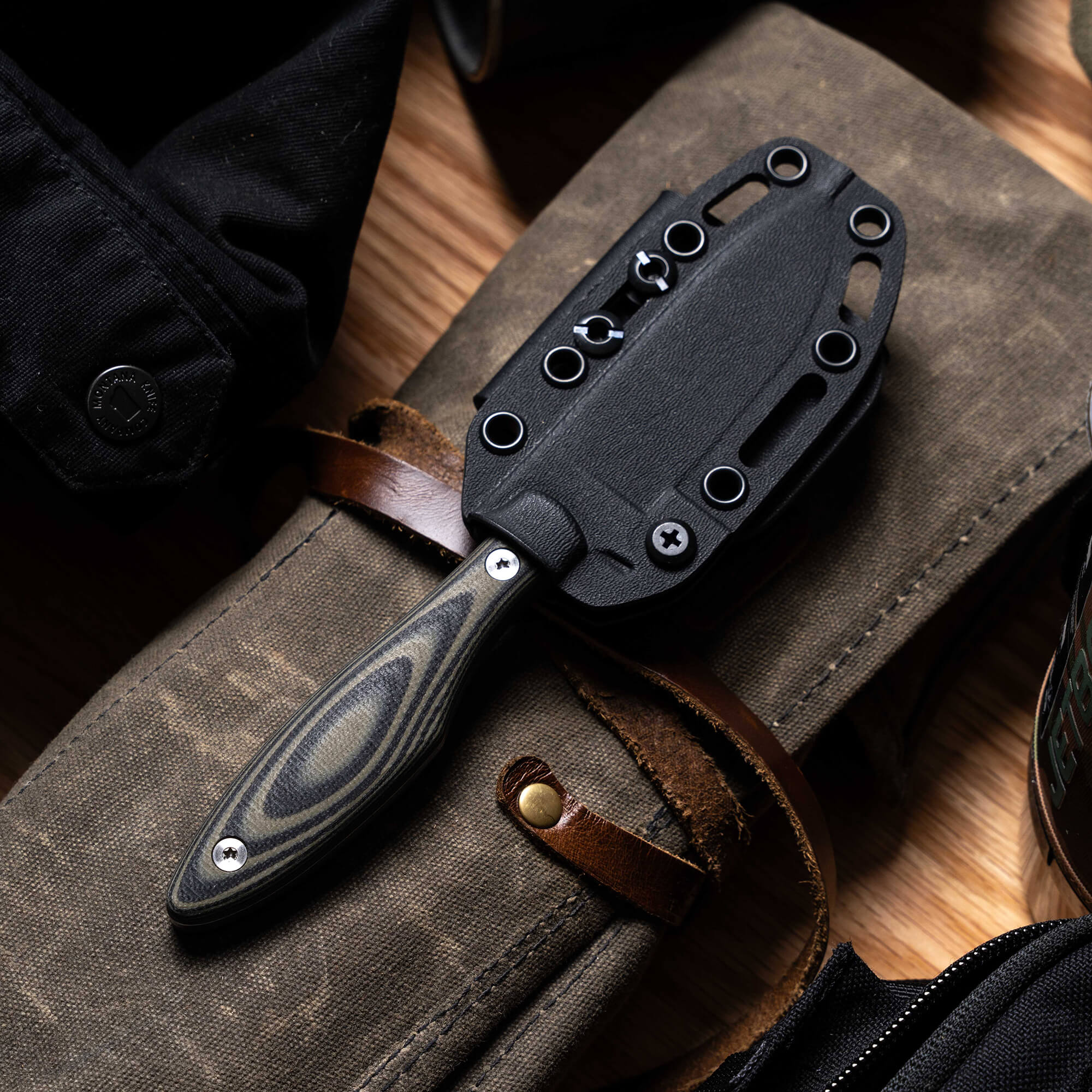 JACKSTONE - GREEN AND BLACK