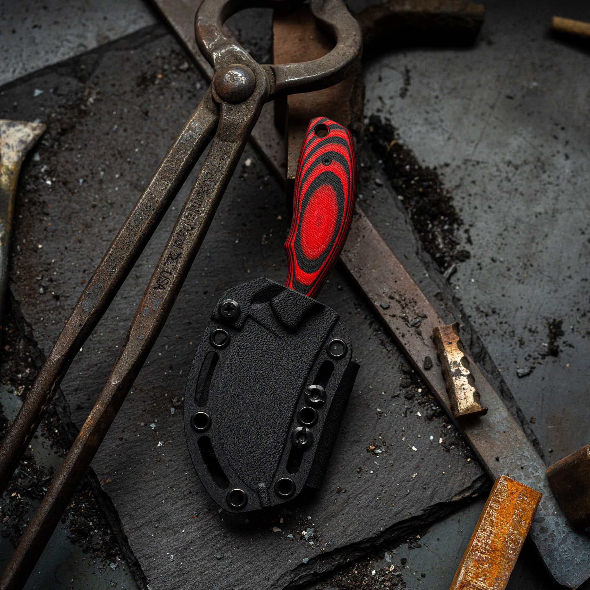 PACKOUT SKINNER PVD - KEEP HAMMERING EDITION - RED & BLACK