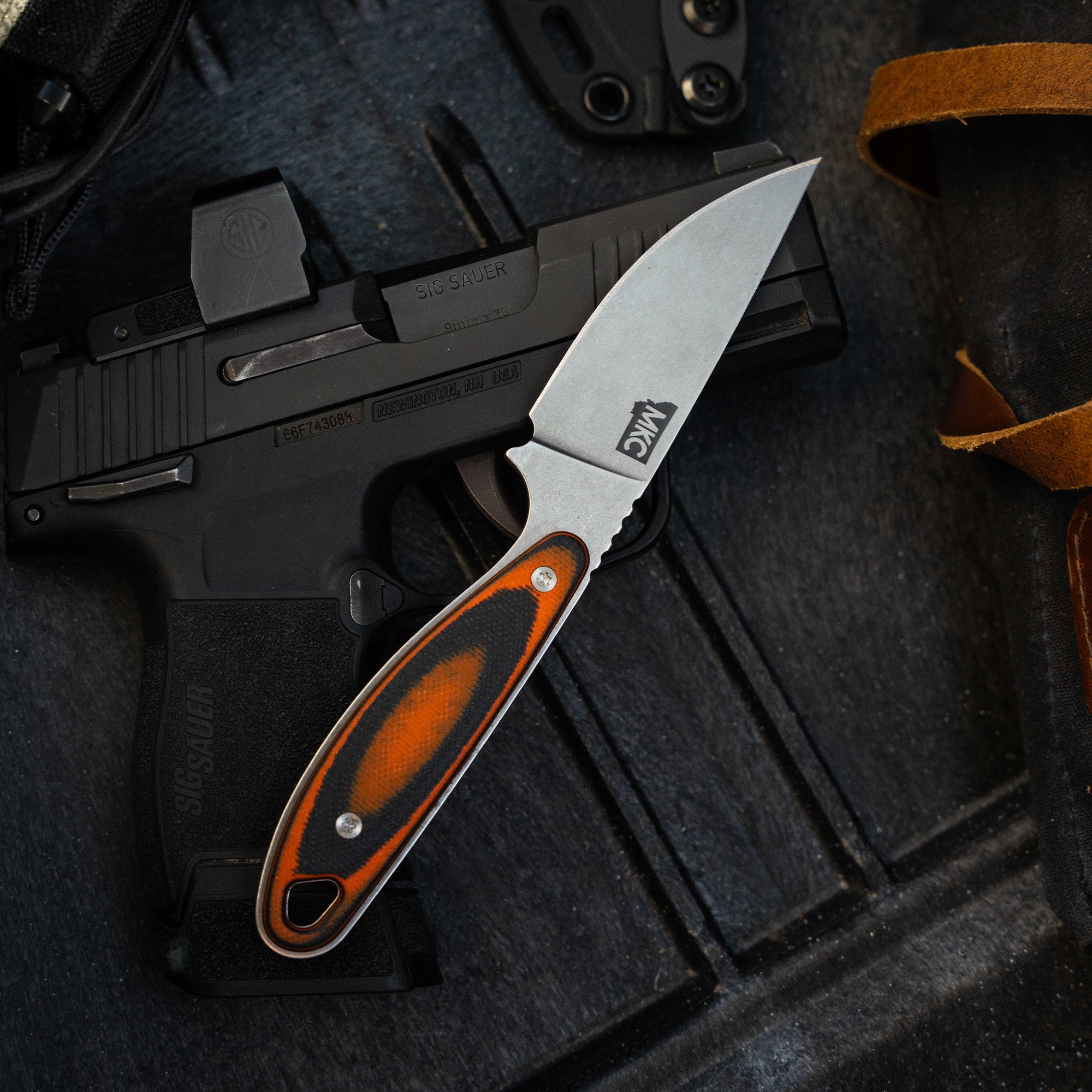 CASTLE ROCK - ORANGE & BLACK