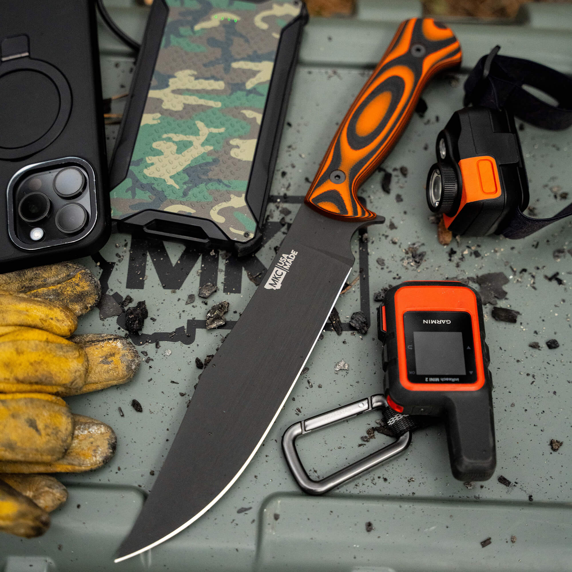 THE MARSHALL BUSHCRAFT KNIFE - ORANGE & BLACK