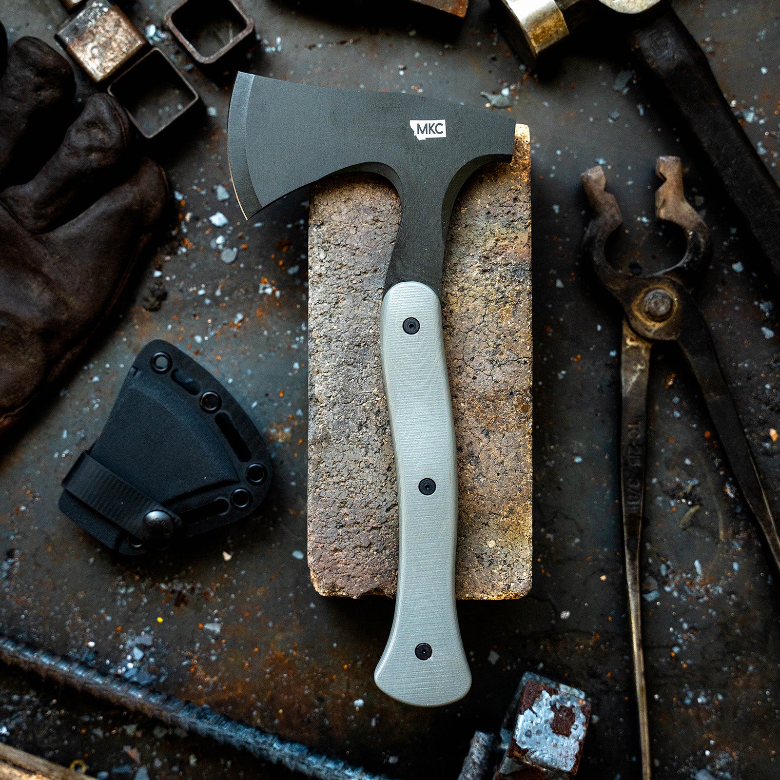 HELLGATE HATCHET - GREY