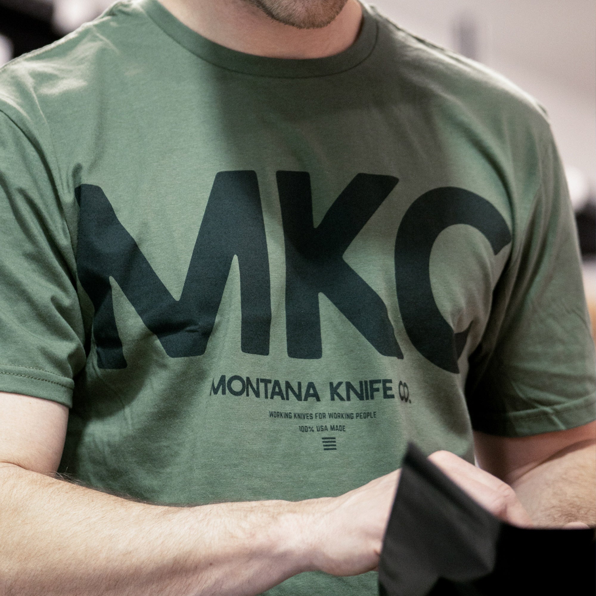 MKC LARGE LOGO TEE - ARMY GREEN