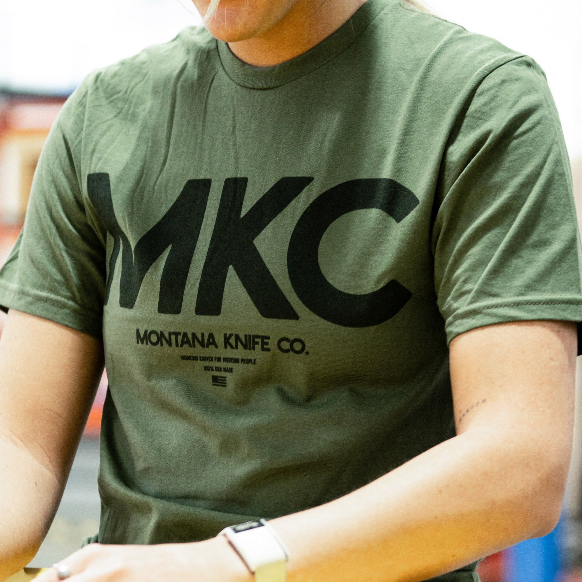 MKC LARGE LOGO TEE - ARMY GREEN