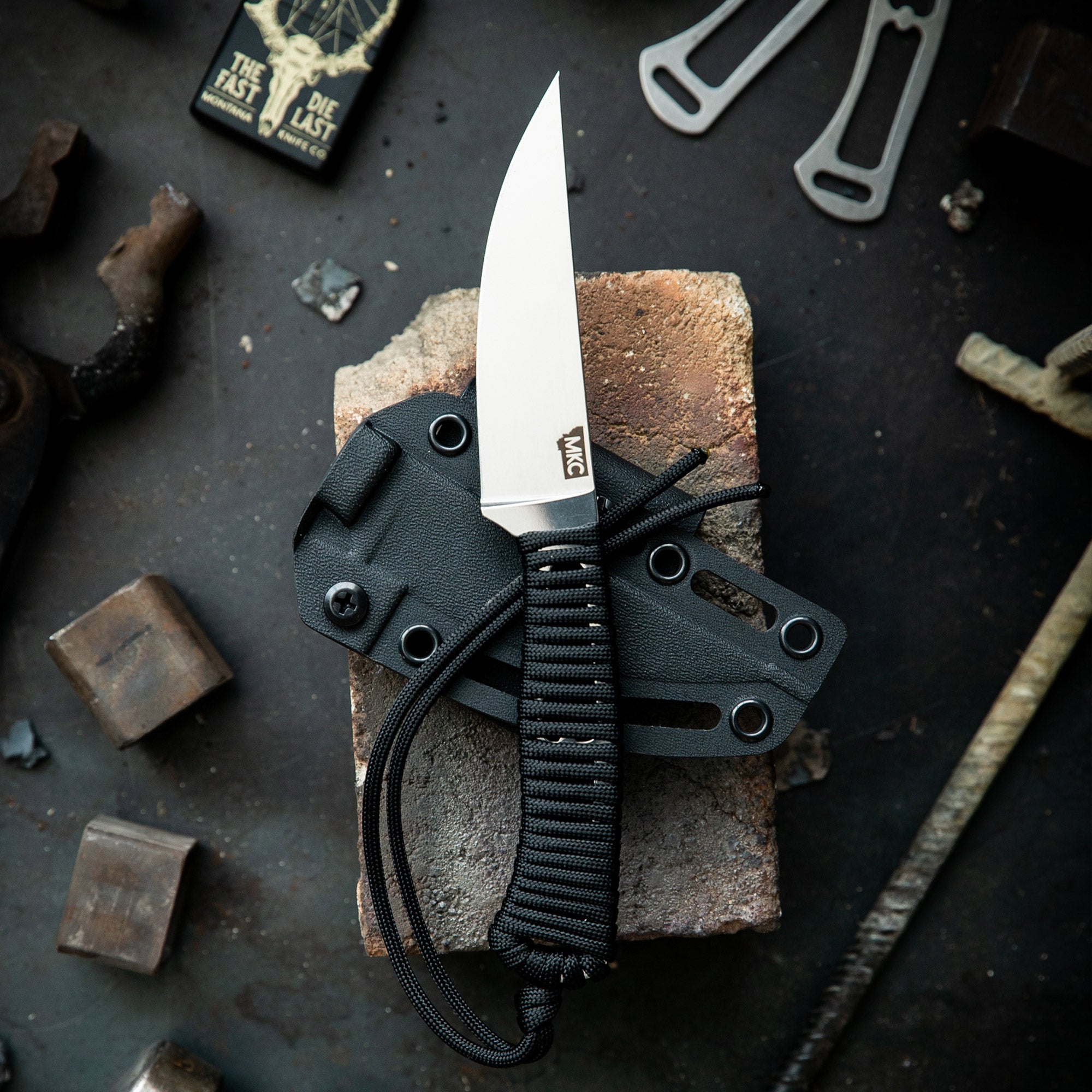 MAGNACUT SPEEDGOAT - BLACK