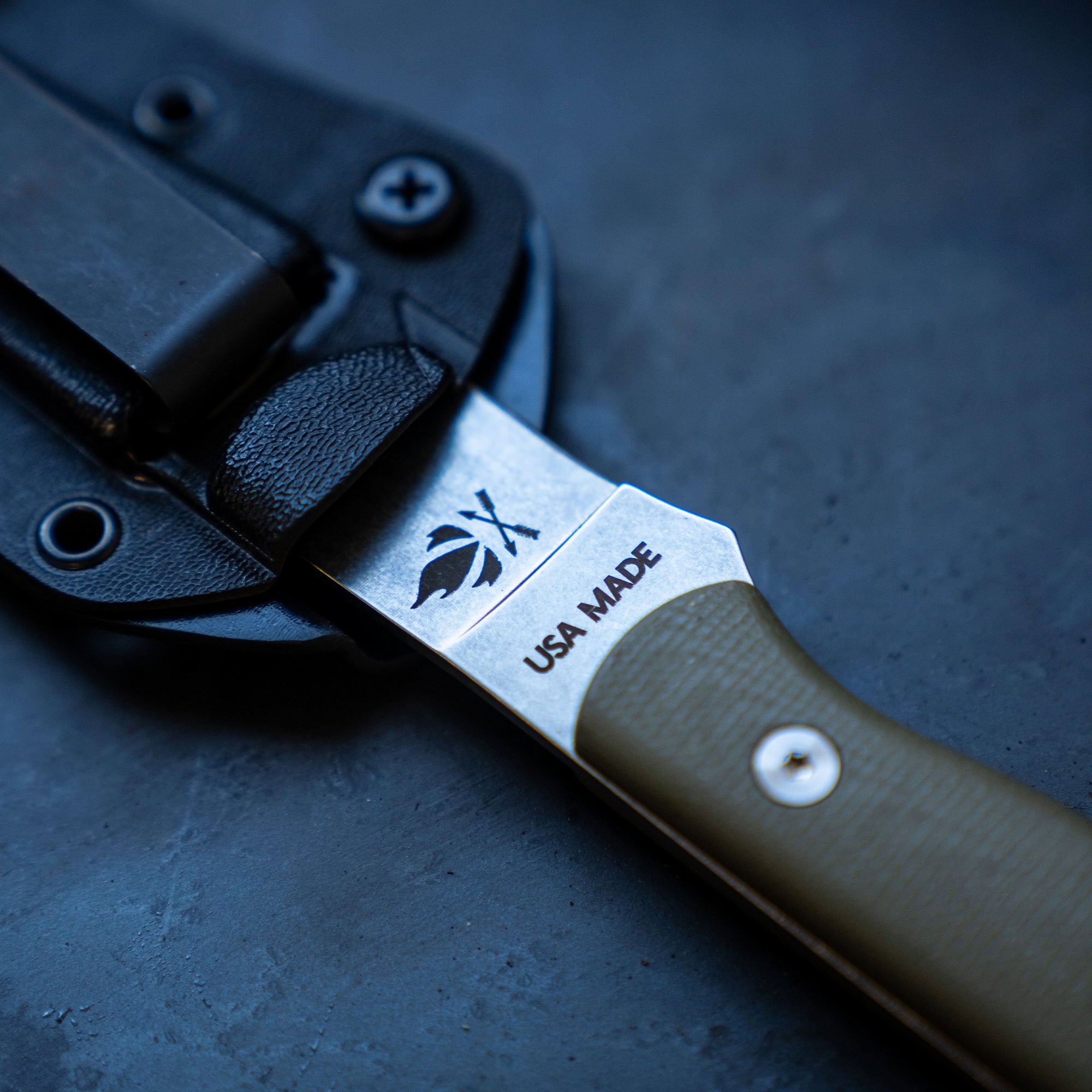 FIELDCRAFT SURVIVAL KNIFE - OLIVE