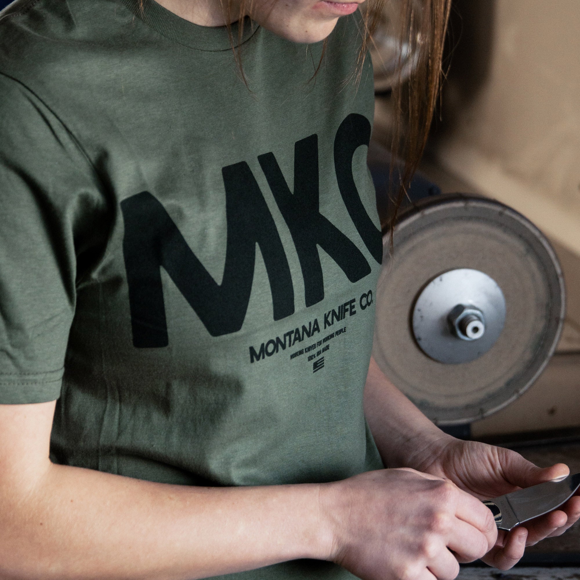 MKC LARGE LOGO TEE - ARMY GREEN