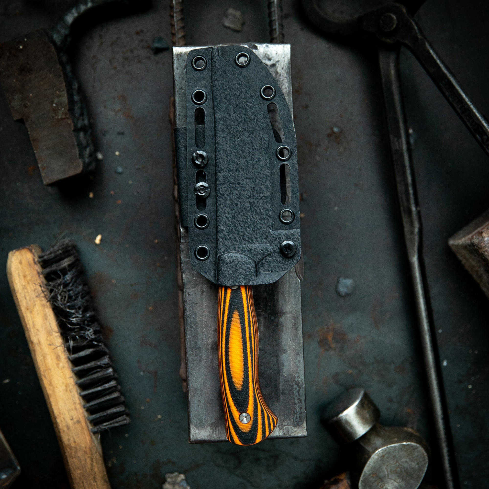 MAGNACUT STONEWALL SKINNER - ORANGE & BLACK