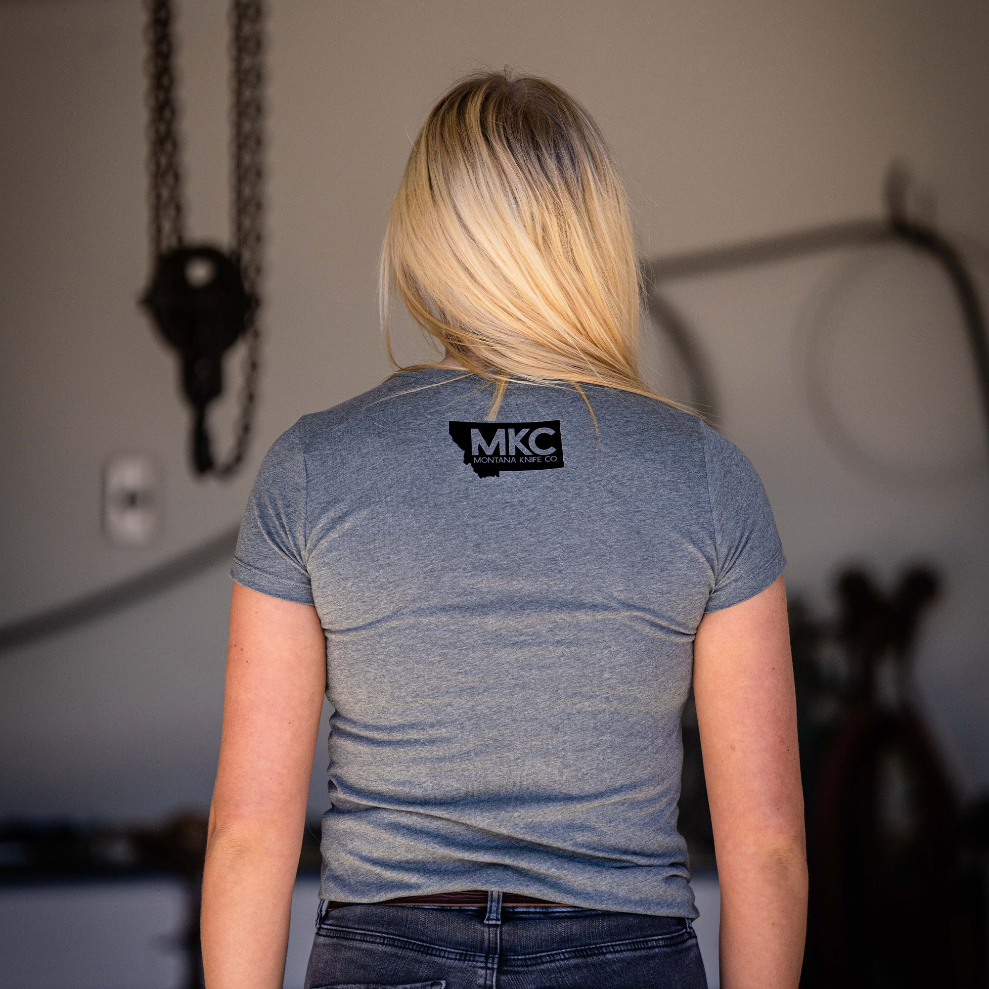 MKC LADIES SPEEDGOAT BLACK KNIFE TEE