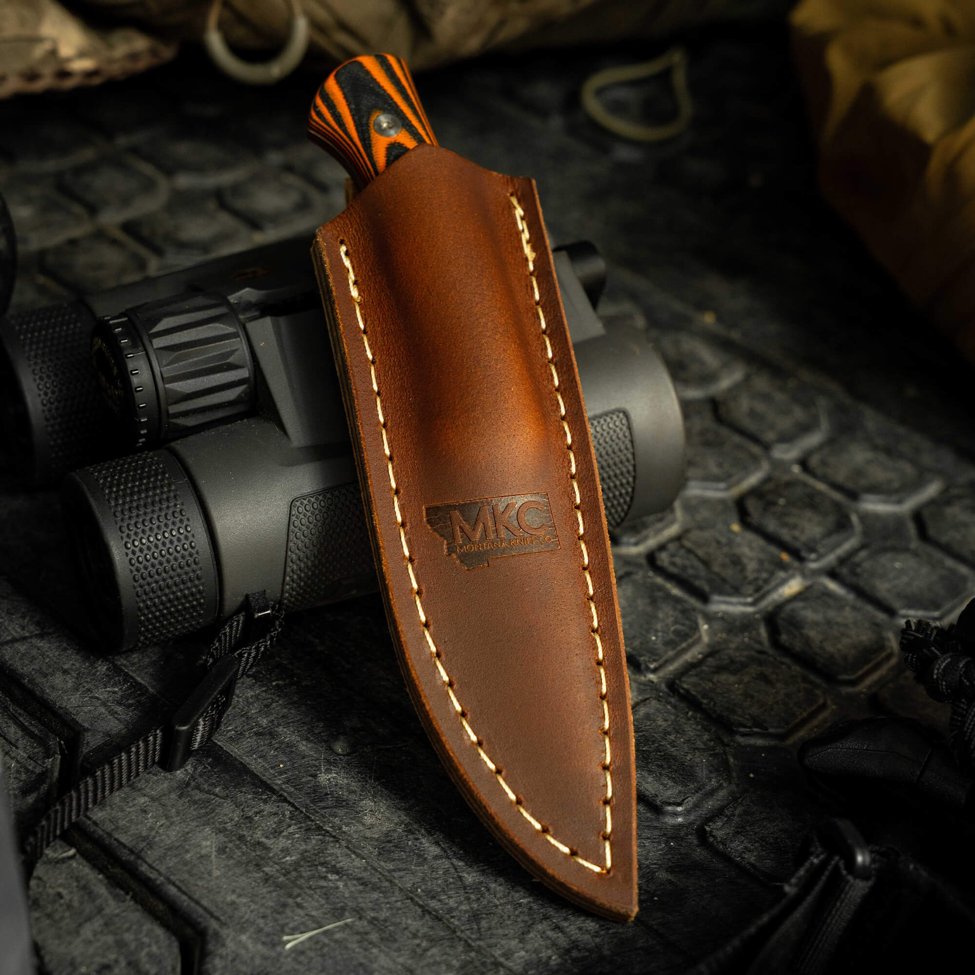 BLACKFOOT 2.0 LEATHER SHEATH - VERTICAL CARRY