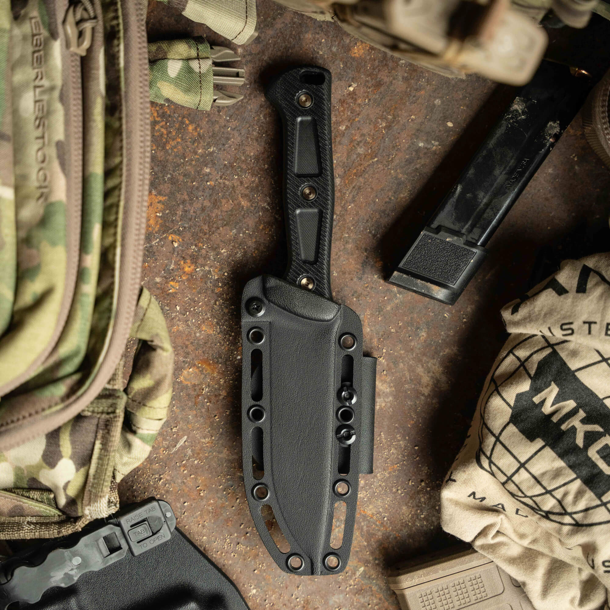 SERE25 - BLK/BLK