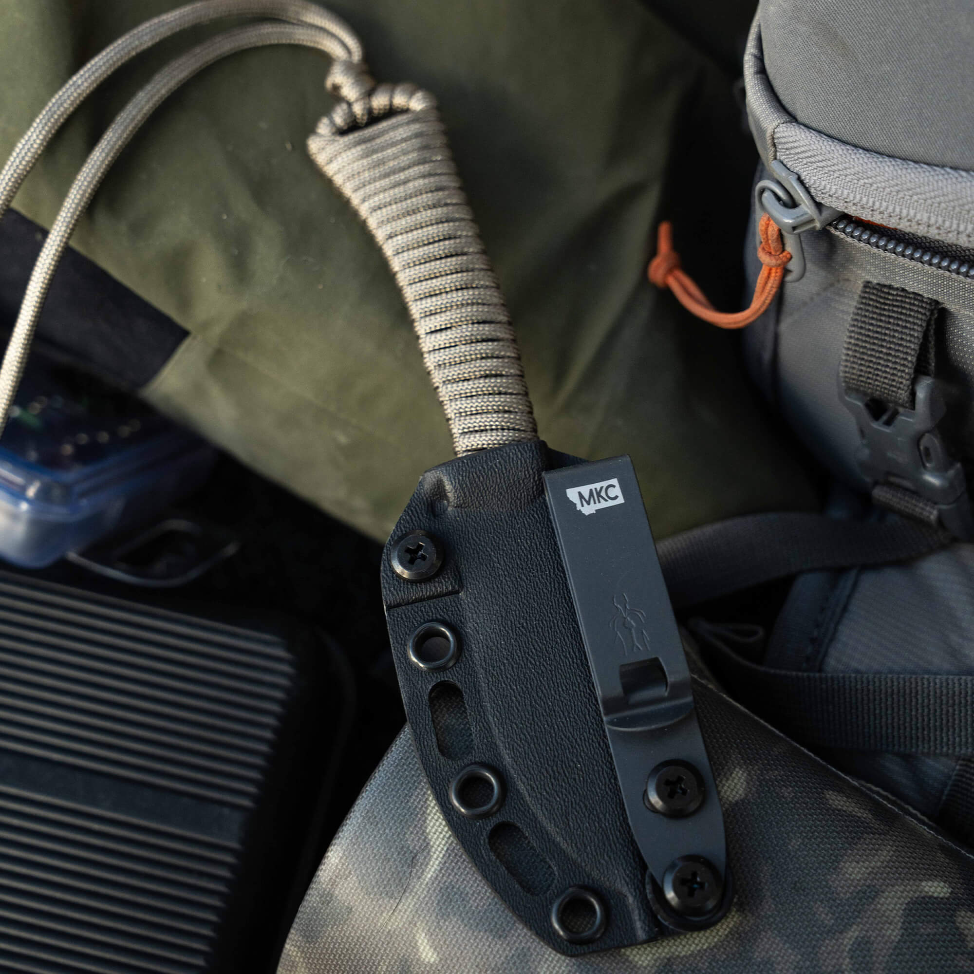 MINI STONED GOAT - OLIVE