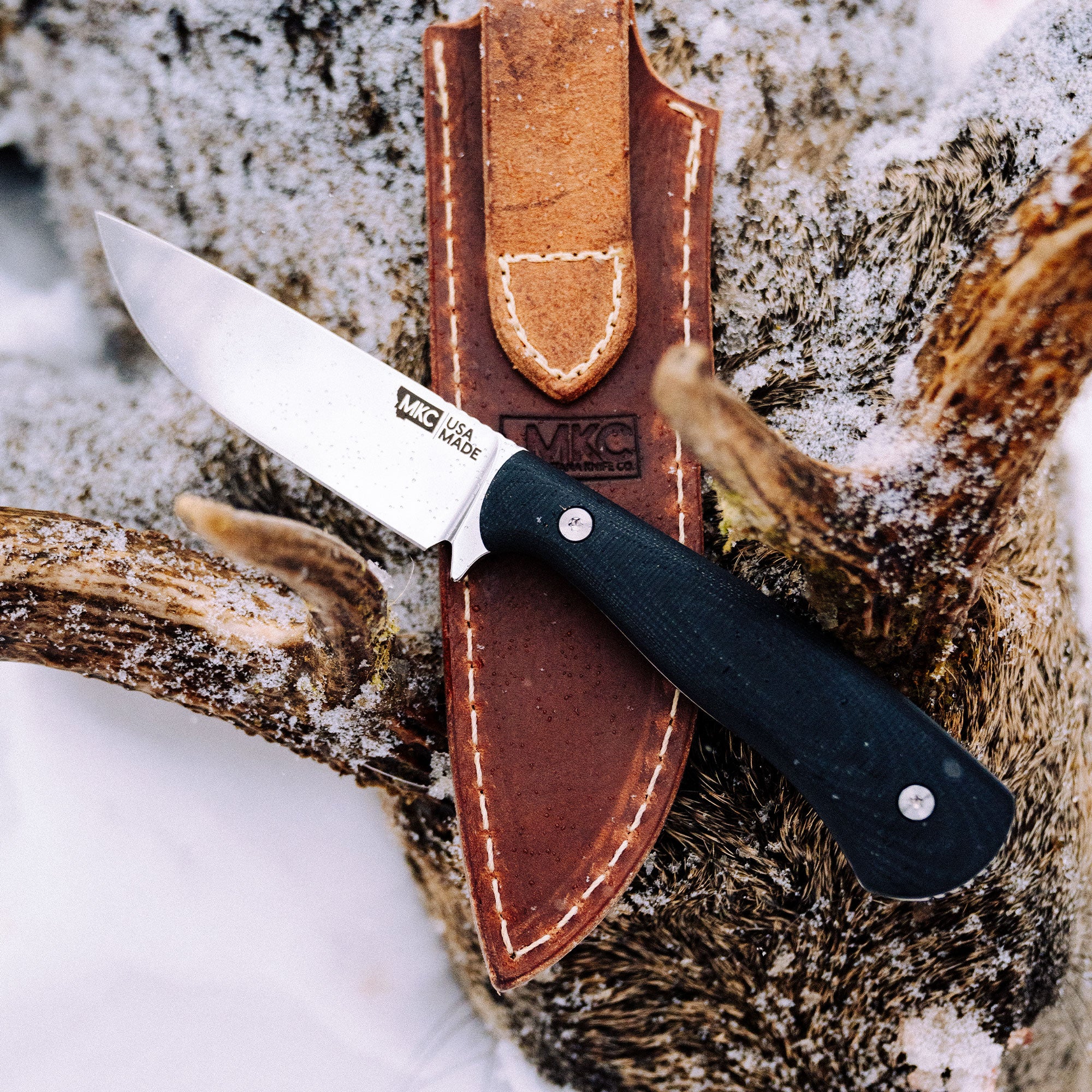 MKC WHITETAIL VERTICAL LEATHER SHEATH