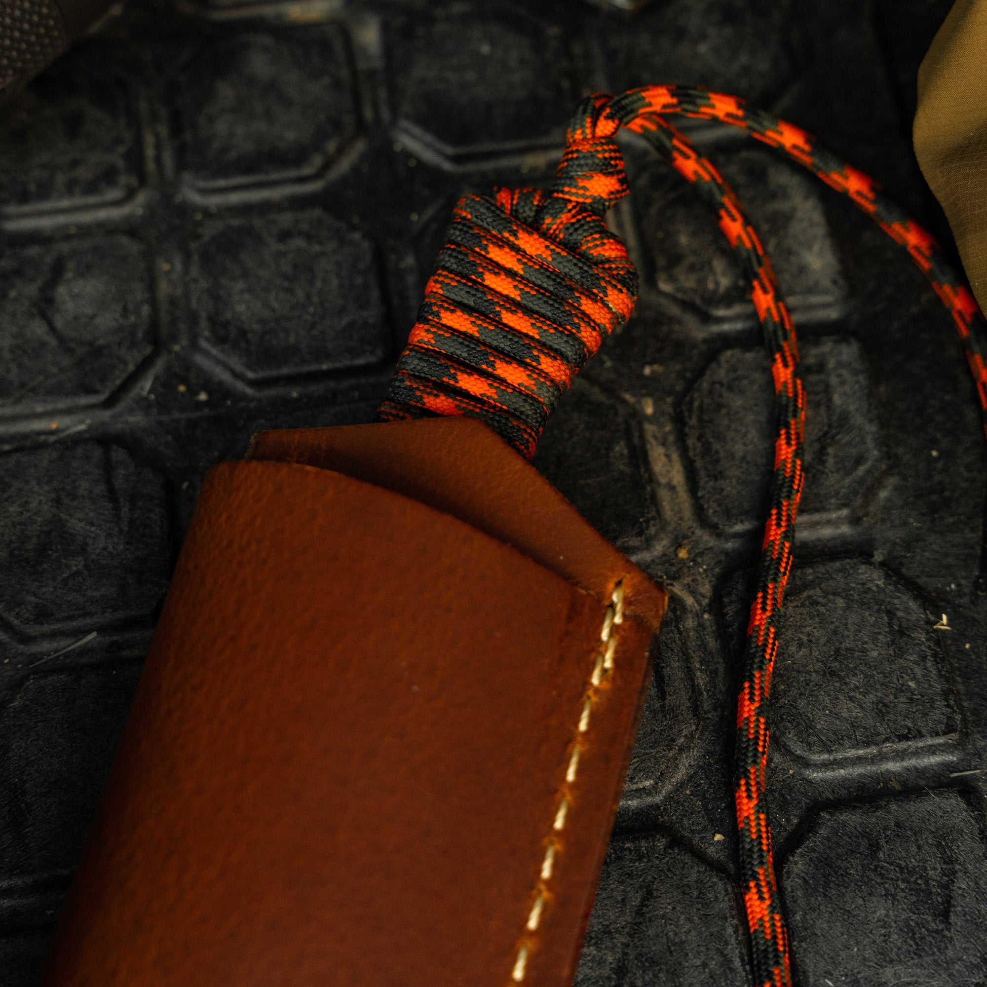 STONED GOAT 2.0 LEATHER SHEATH - HORIZONTAL BELT CARRY