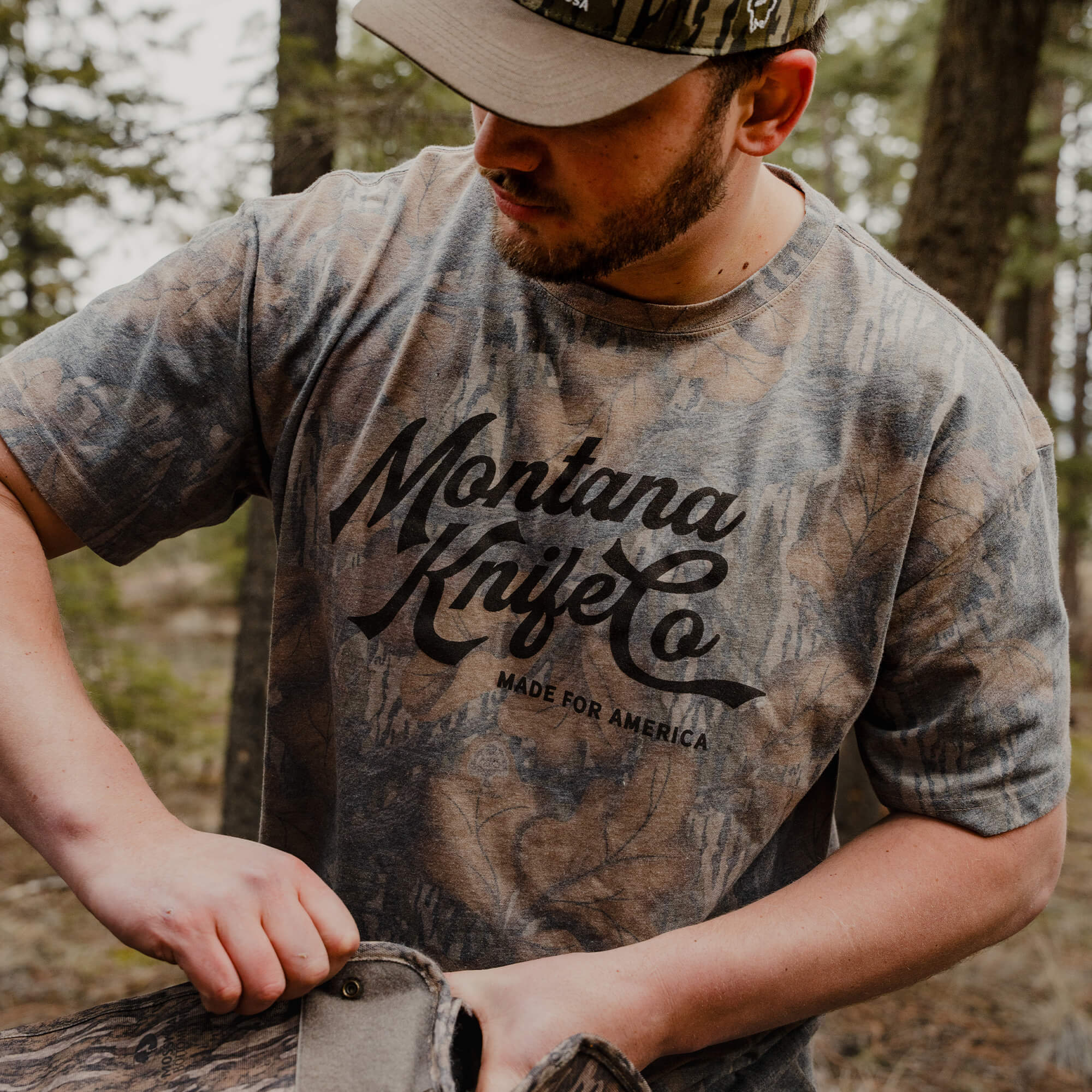 MKC x MOSSY OAK WASHED TEE - FALL FOLIAGE