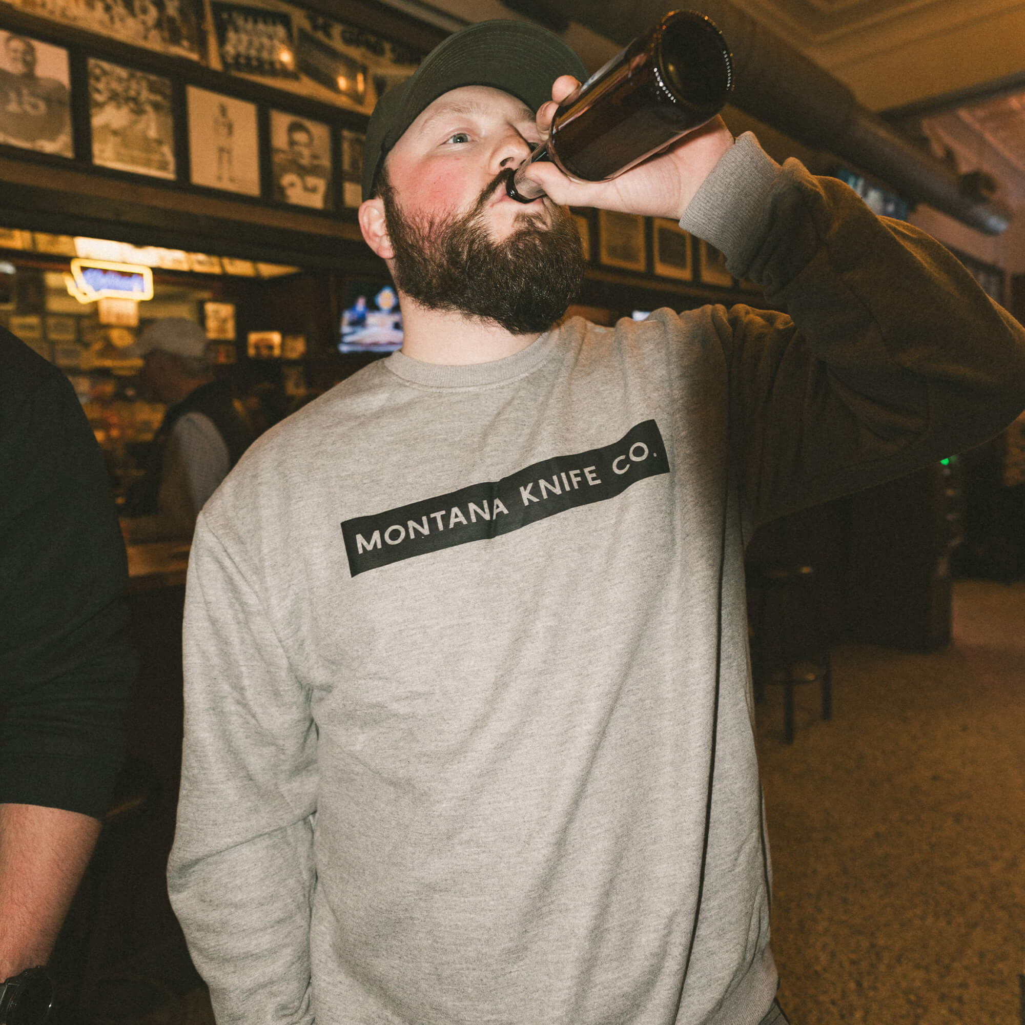 MKC CREWNECK SWEATSHIRT - GREY