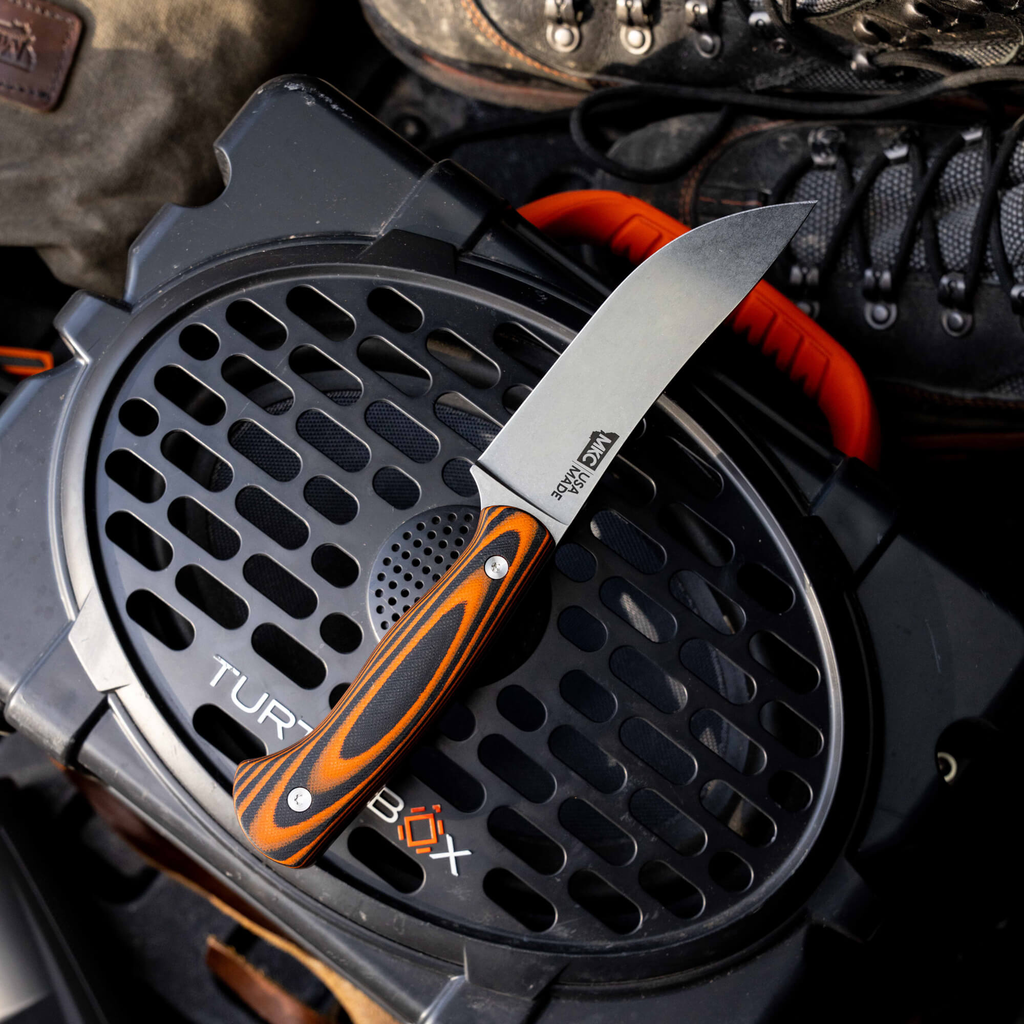 Magnacut Stonewall Skinner - Orange & Black | MKC