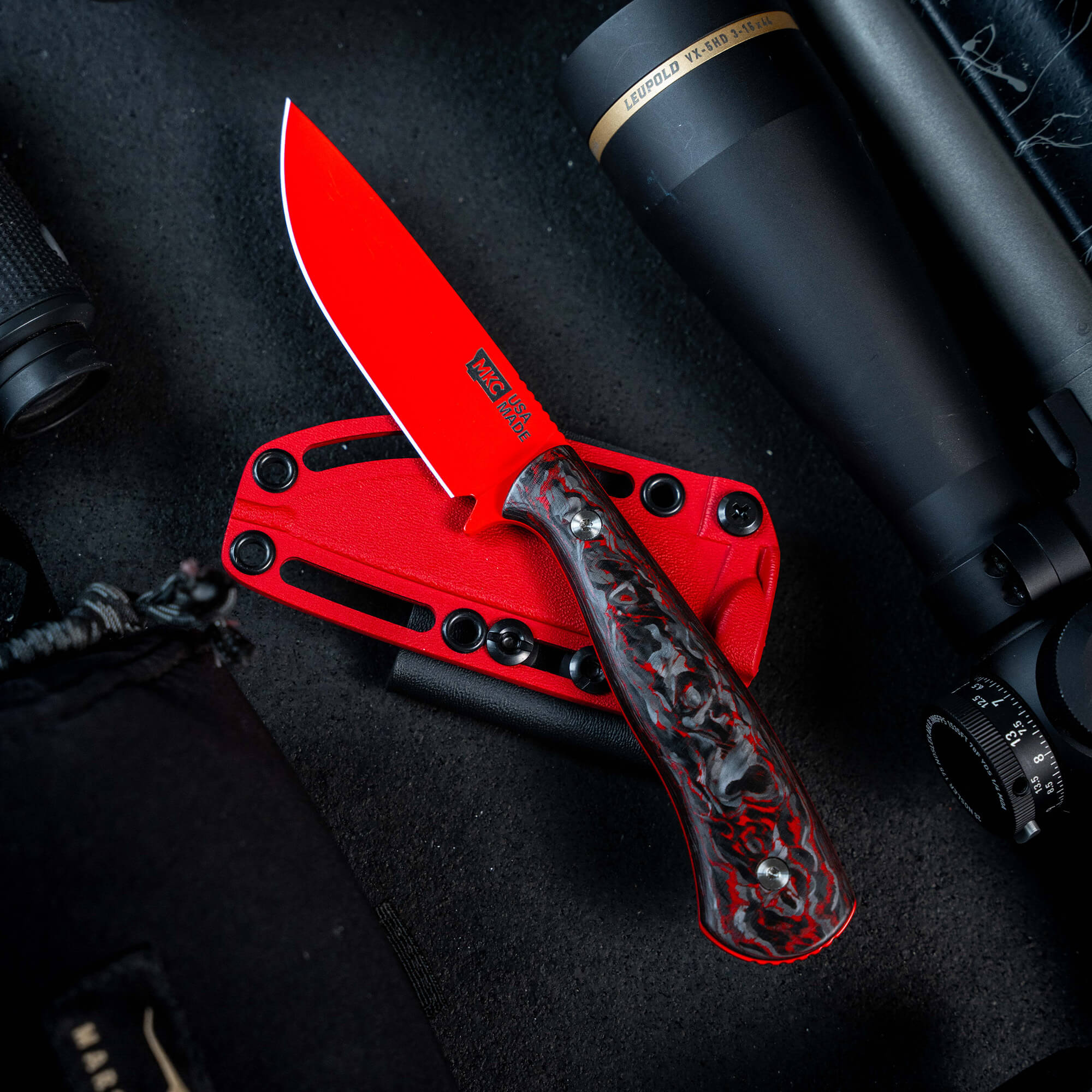 BLOOD BROTHERS WHITETAIL - BLACK/RED