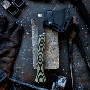 THE HELLGATE HATCHET - GREEN AND BLACK