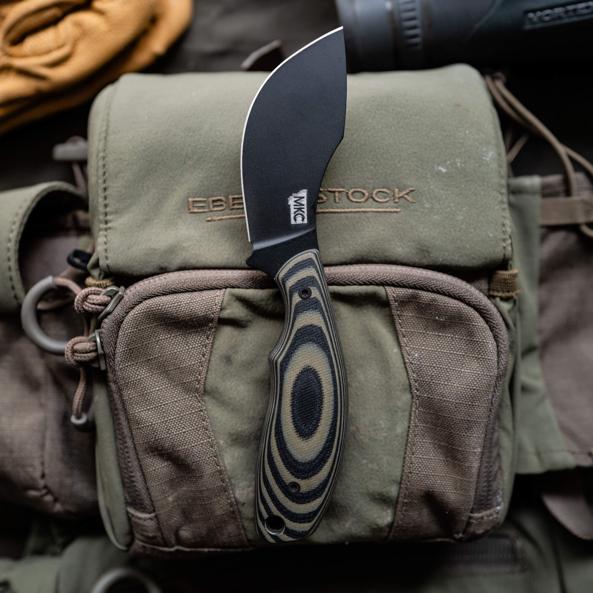 PACKOUT SKINNER - PVD - GREEN & BLACK