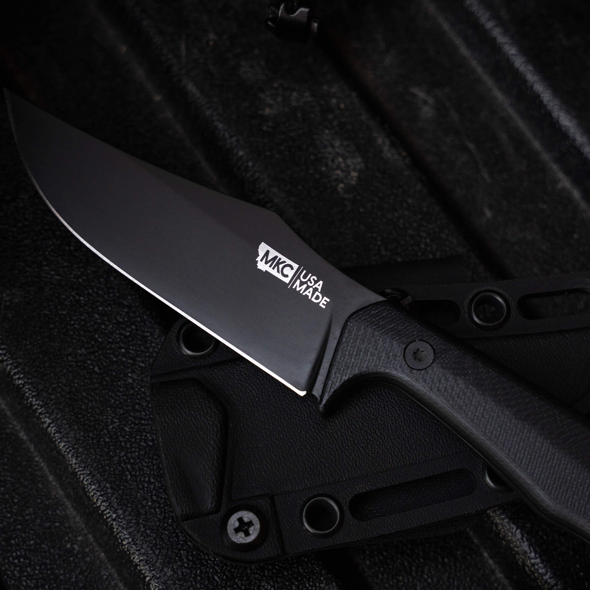 TRIUMPH PRO - BLACK